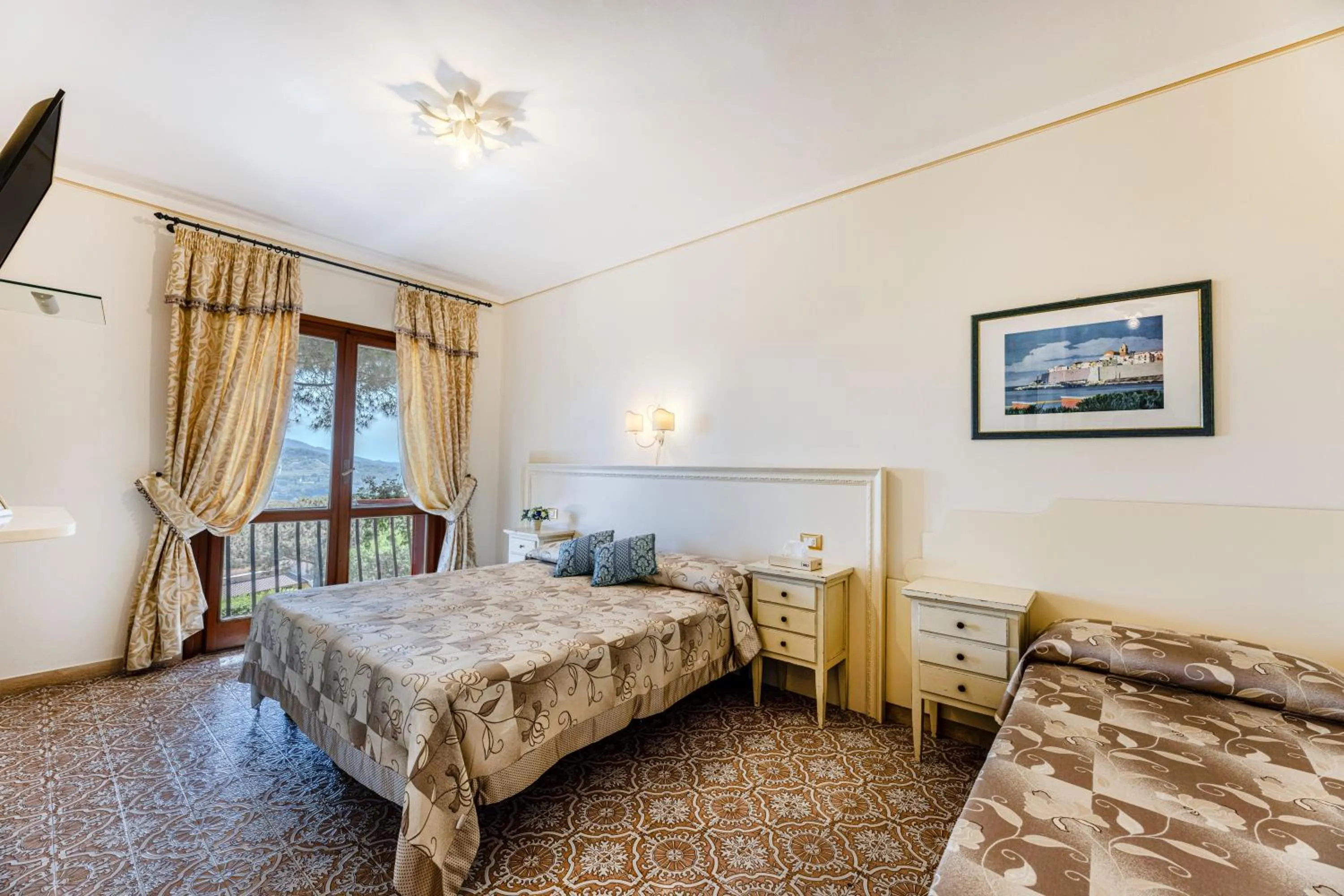 Photo of the whole room in Villa Capitorsola