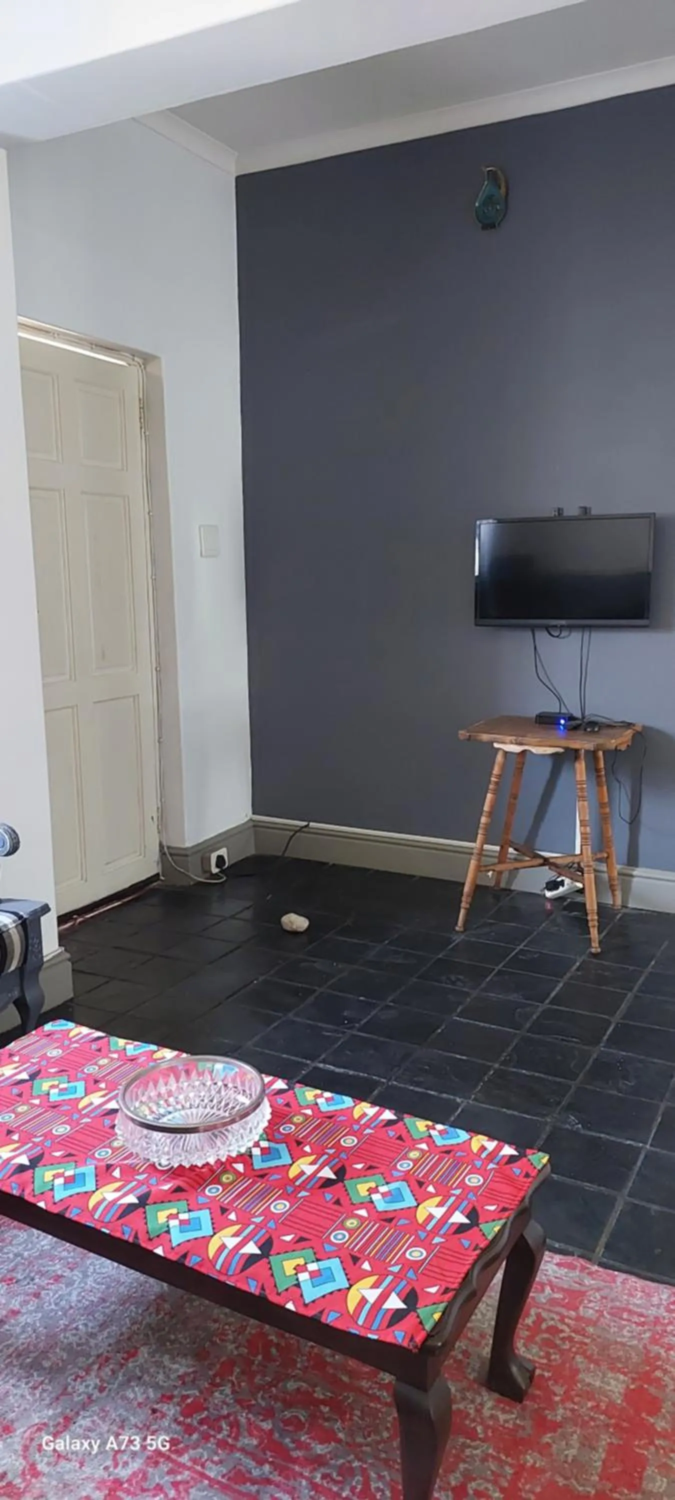 Entertainment in Happy Home - Woodstock