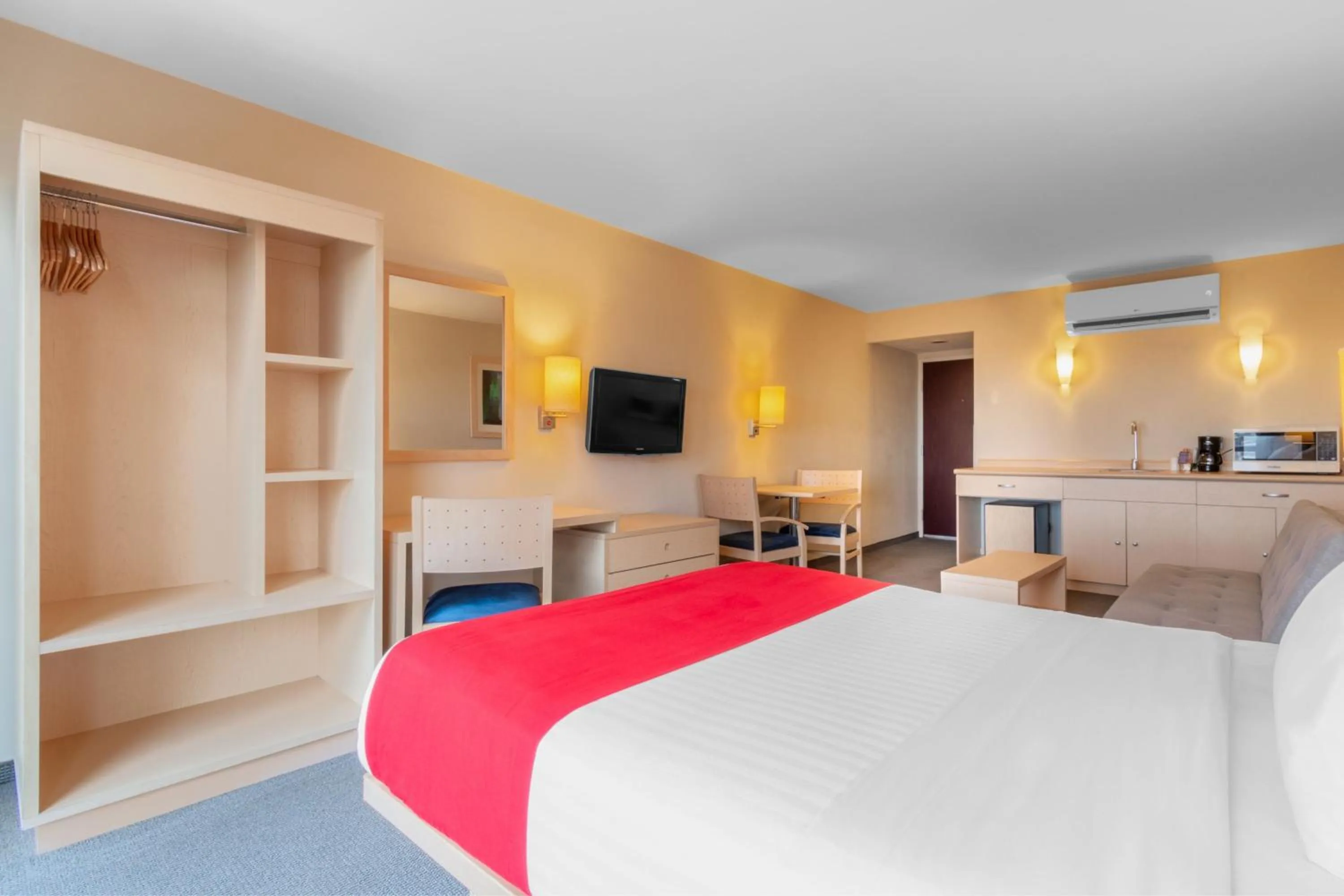 Bedroom, Bed in City Express by Marriott Ciudad Obregon