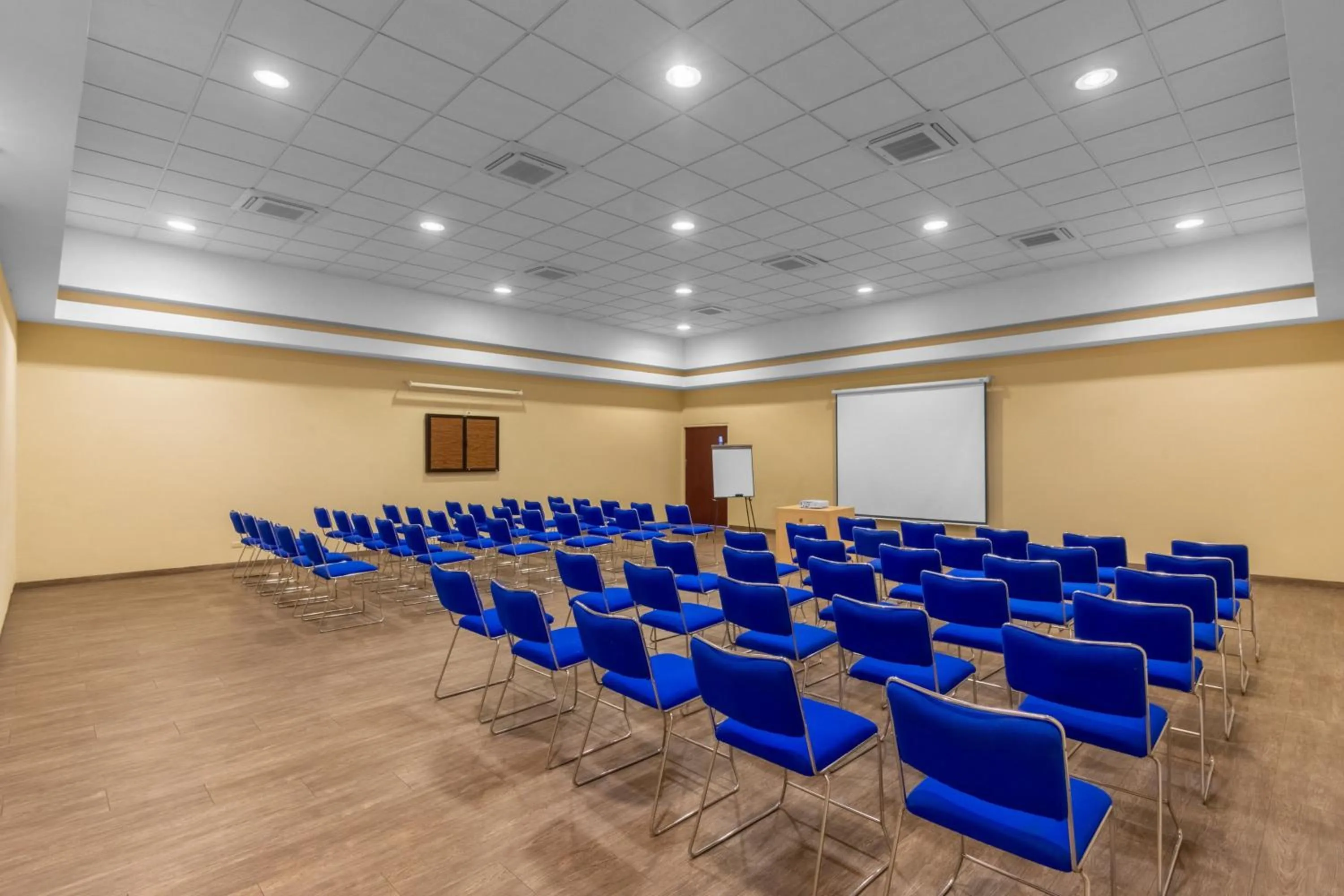 Meeting/conference room in City Express by Marriott Ciudad Obregon