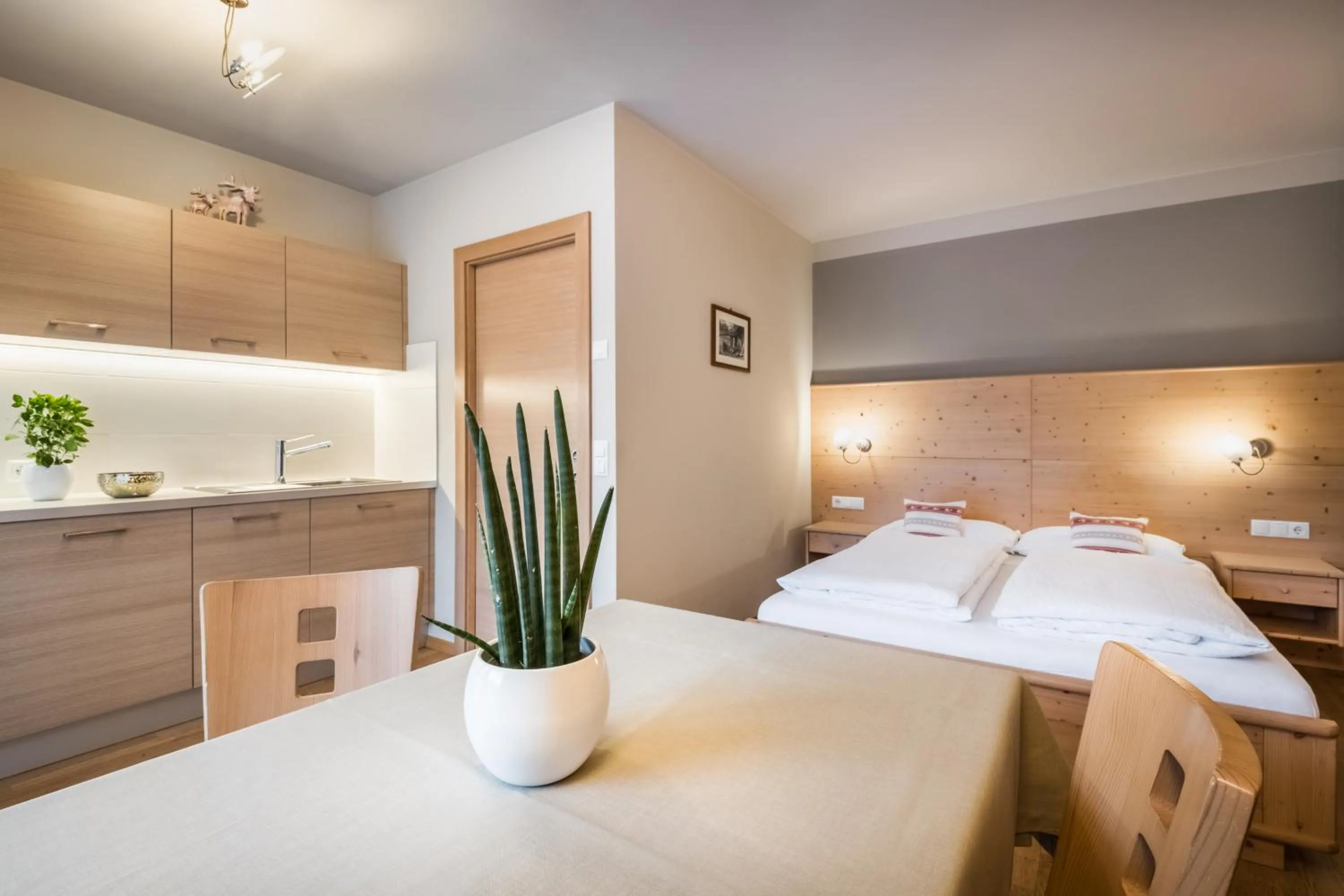 Kitchen or kitchenette, Bed in Chalet Vanzi