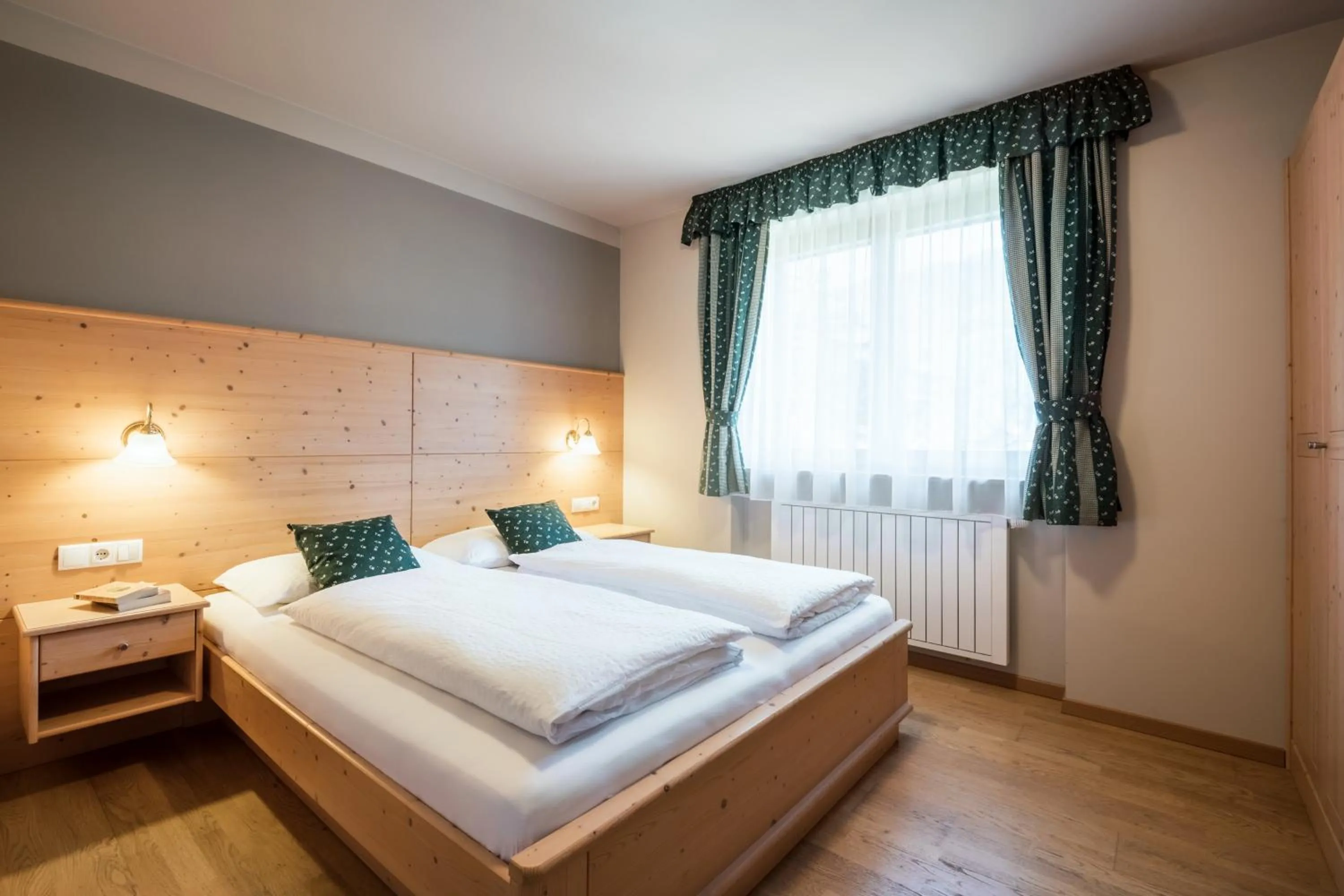 Bedroom, Bed in Chalet Vanzi