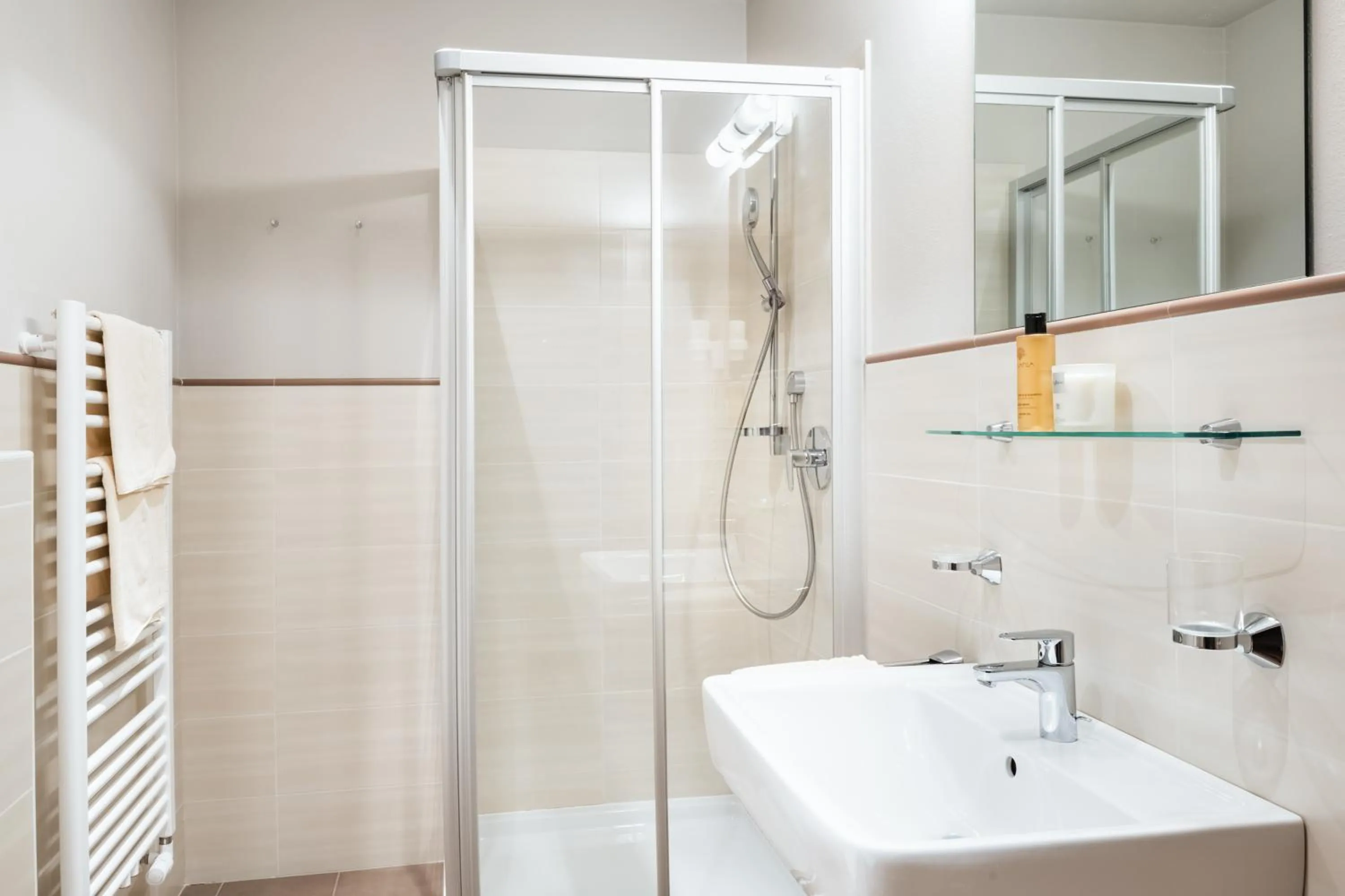 Shower in Chalet Vanzi