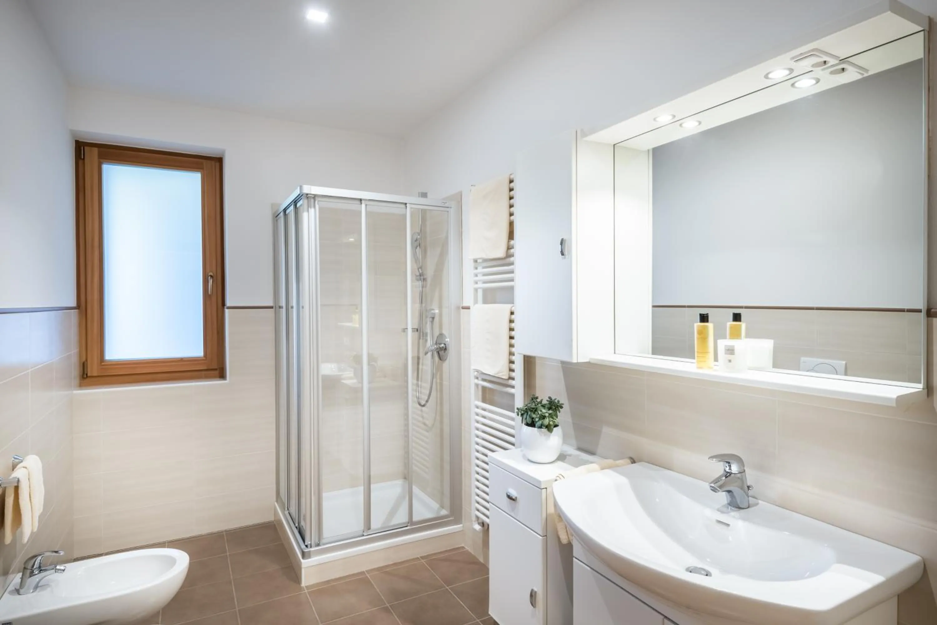 Shower in Chalet Vanzi