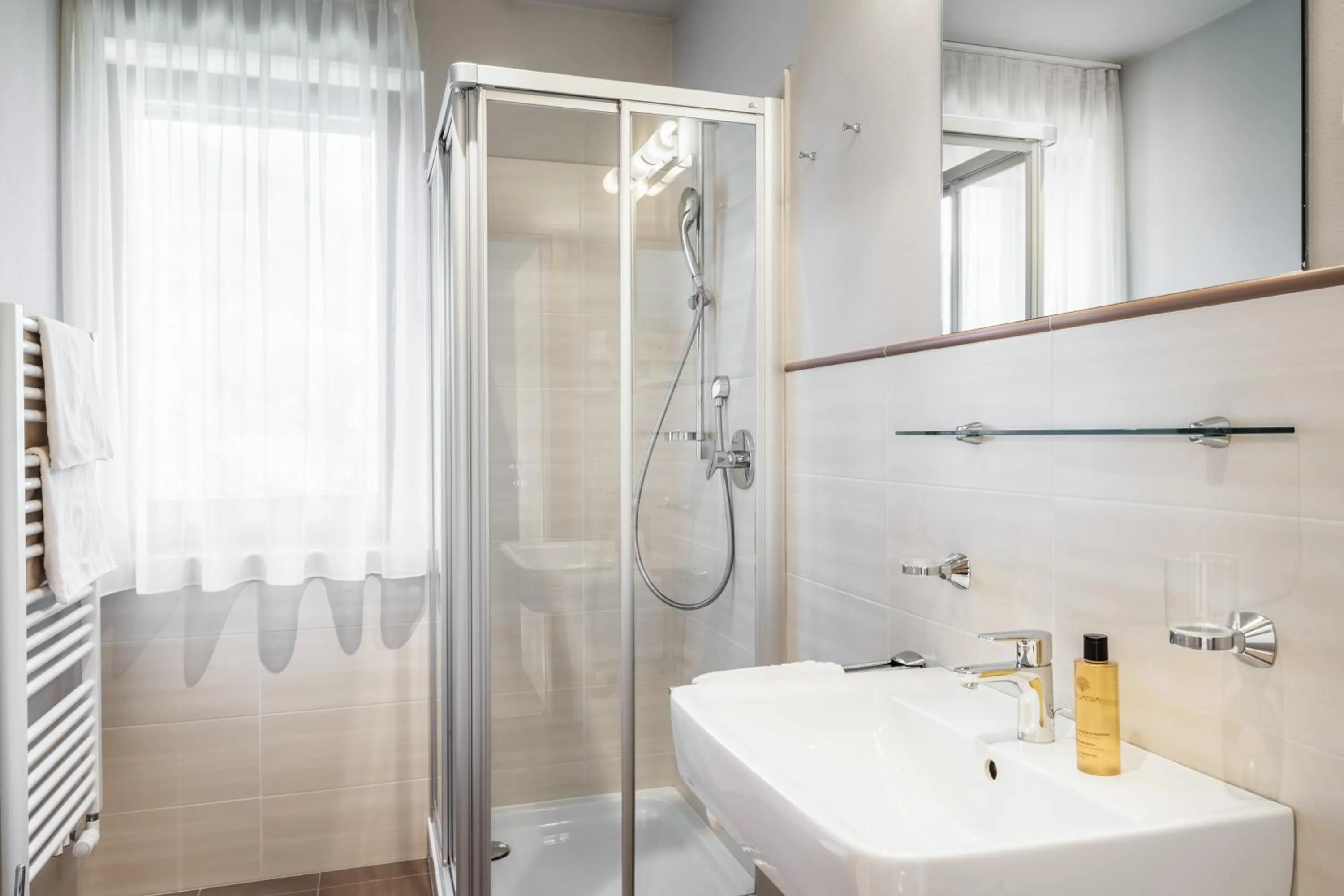 Shower in Chalet Vanzi