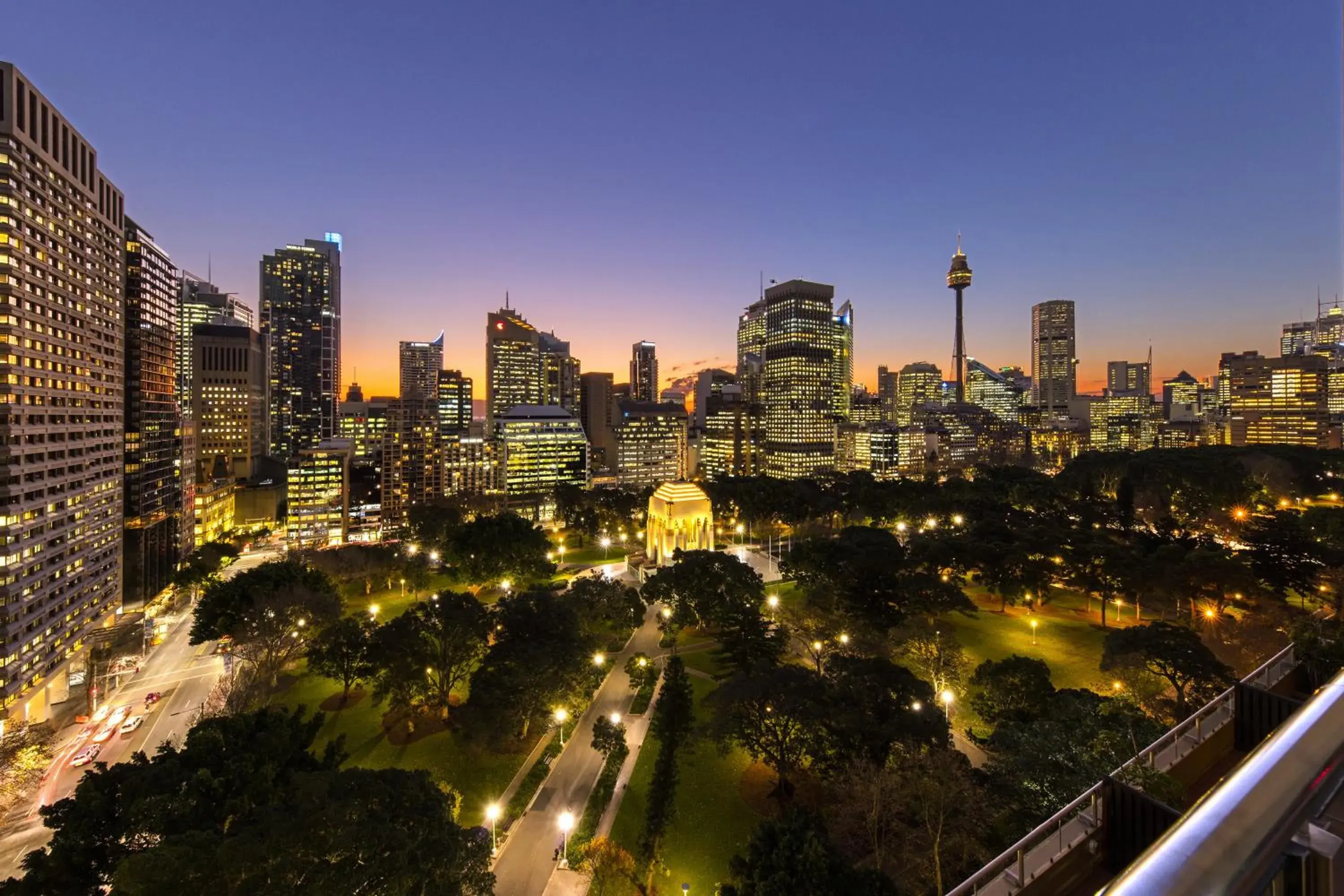 City view in Oaks Sydney Hyde Park Suites City view in Oaks Sydney Hyde Park Suites