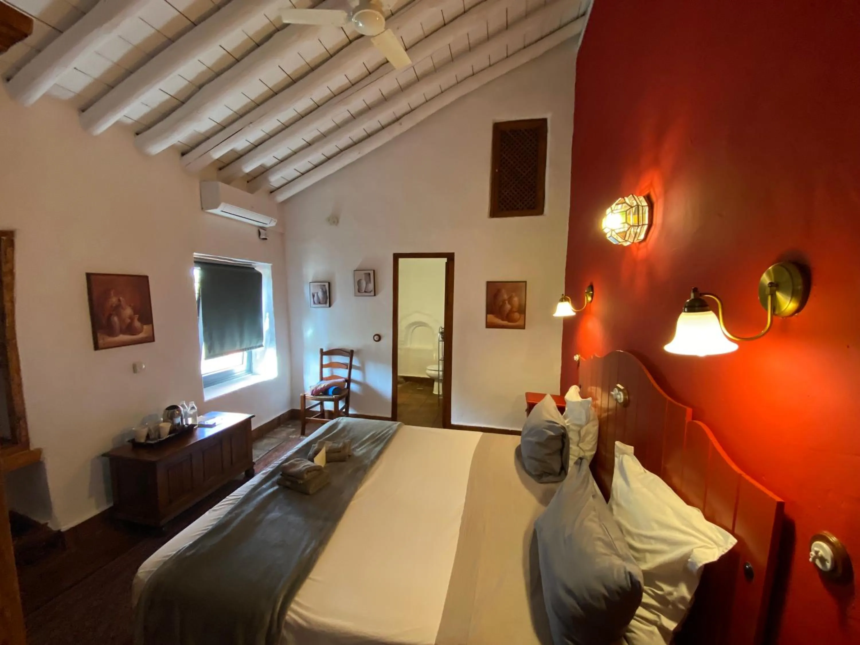 Photo of the whole room, Bed in La Guzmana de Ronda