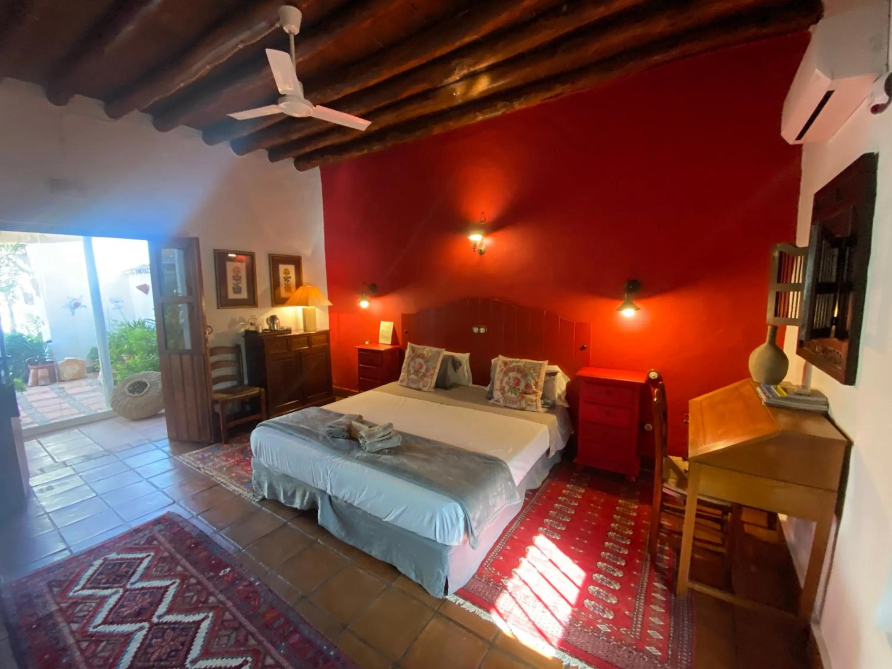 Photo of the whole room, Bed in La Guzmana de Ronda