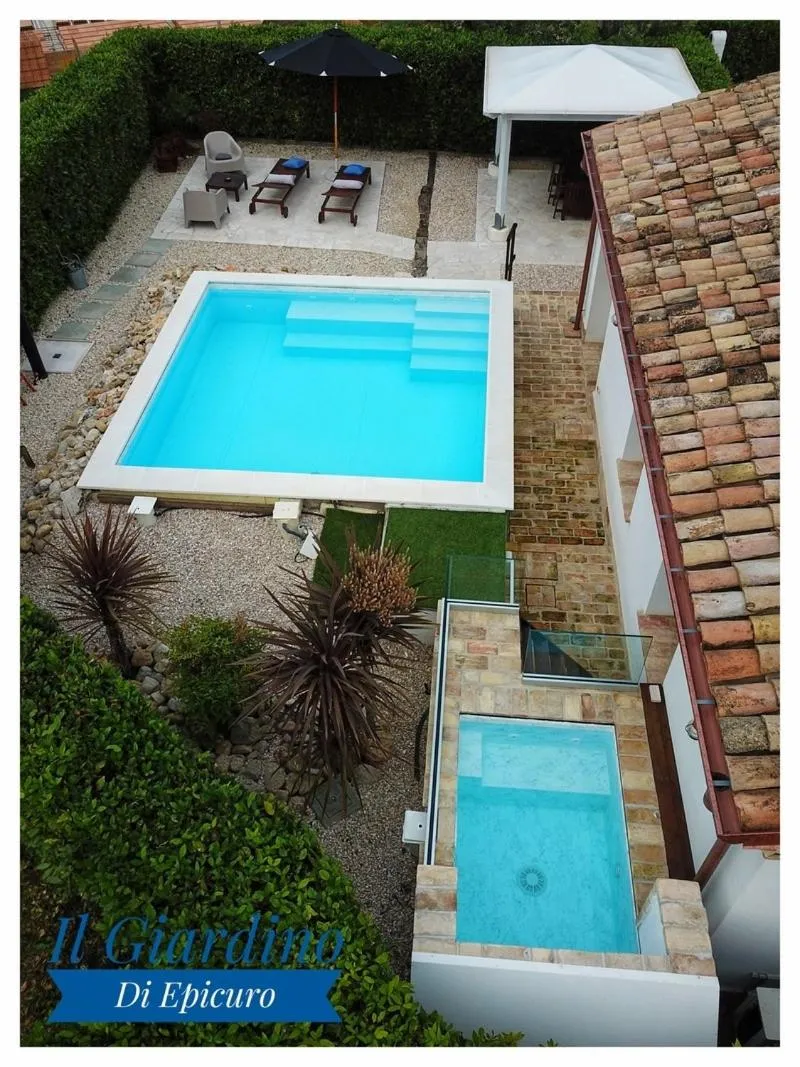 Swimming pool in Il Giardino Di Epicuro