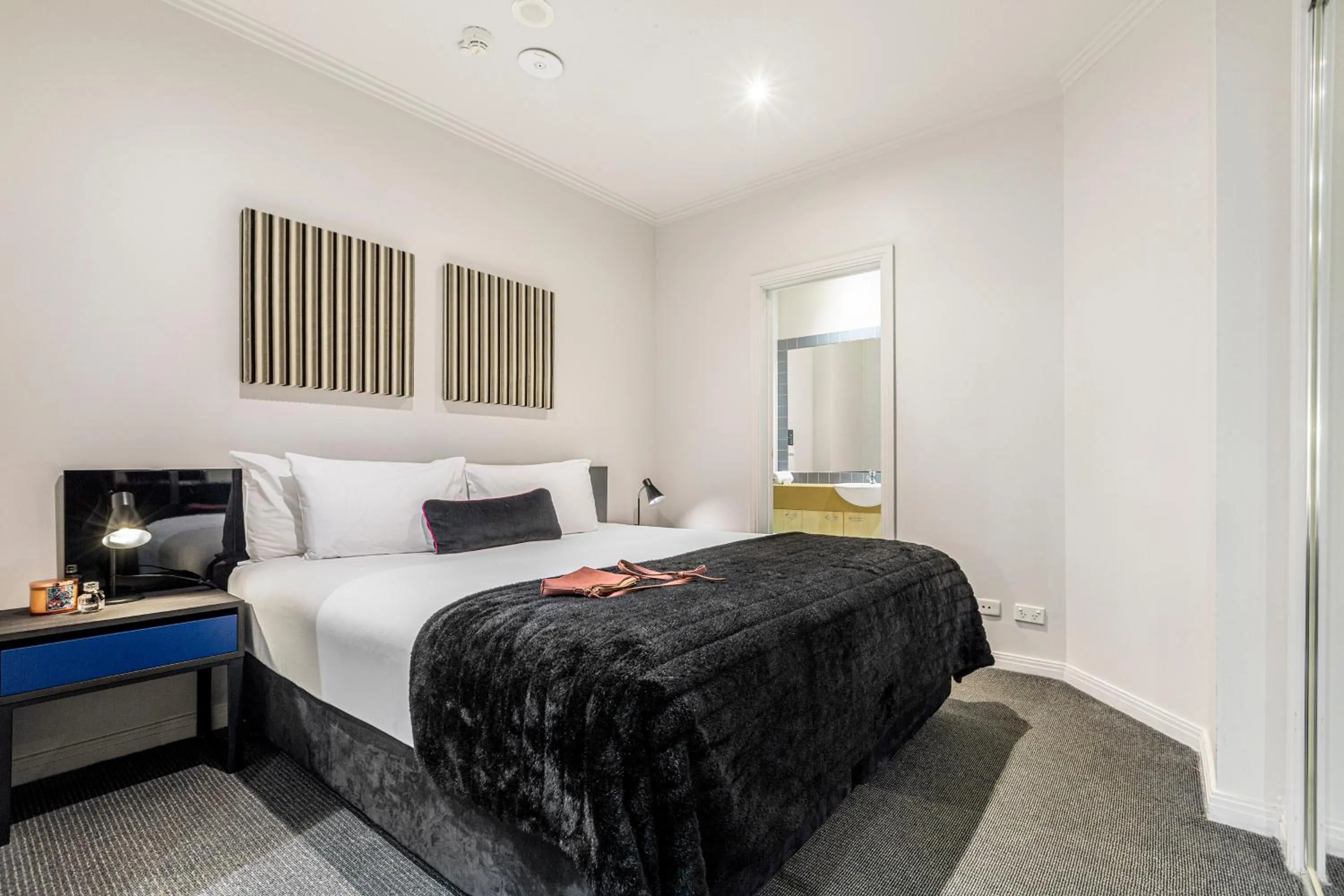 Bed in Punthill Apartment Hotel - Flinders Lane