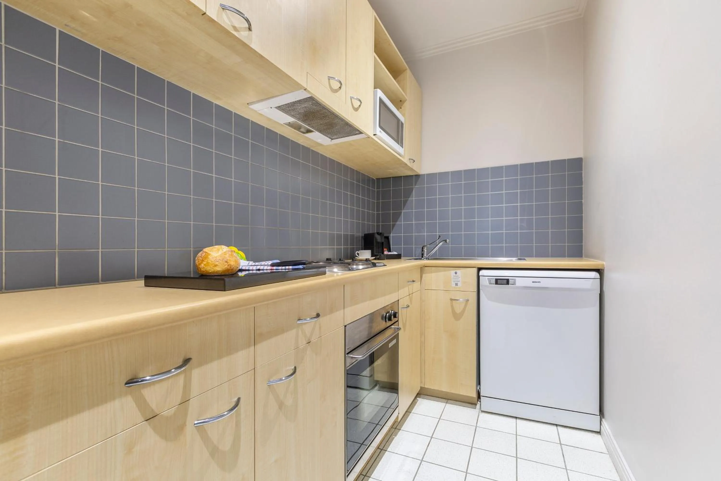 dishwasher in Punthill Apartment Hotel - Flinders Lane