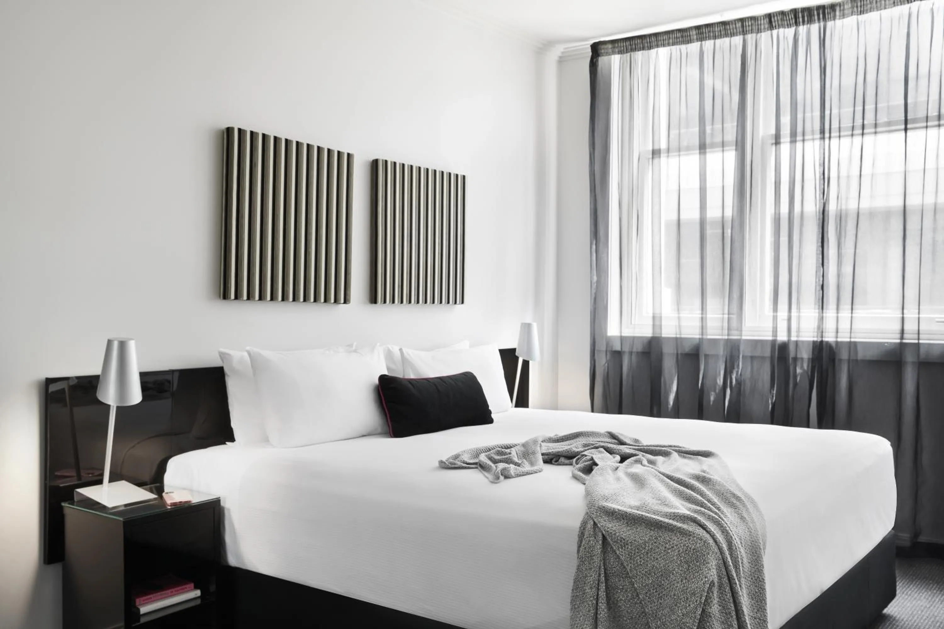 Bedroom, Bed in Punthill Apartment Hotel - Flinders Lane