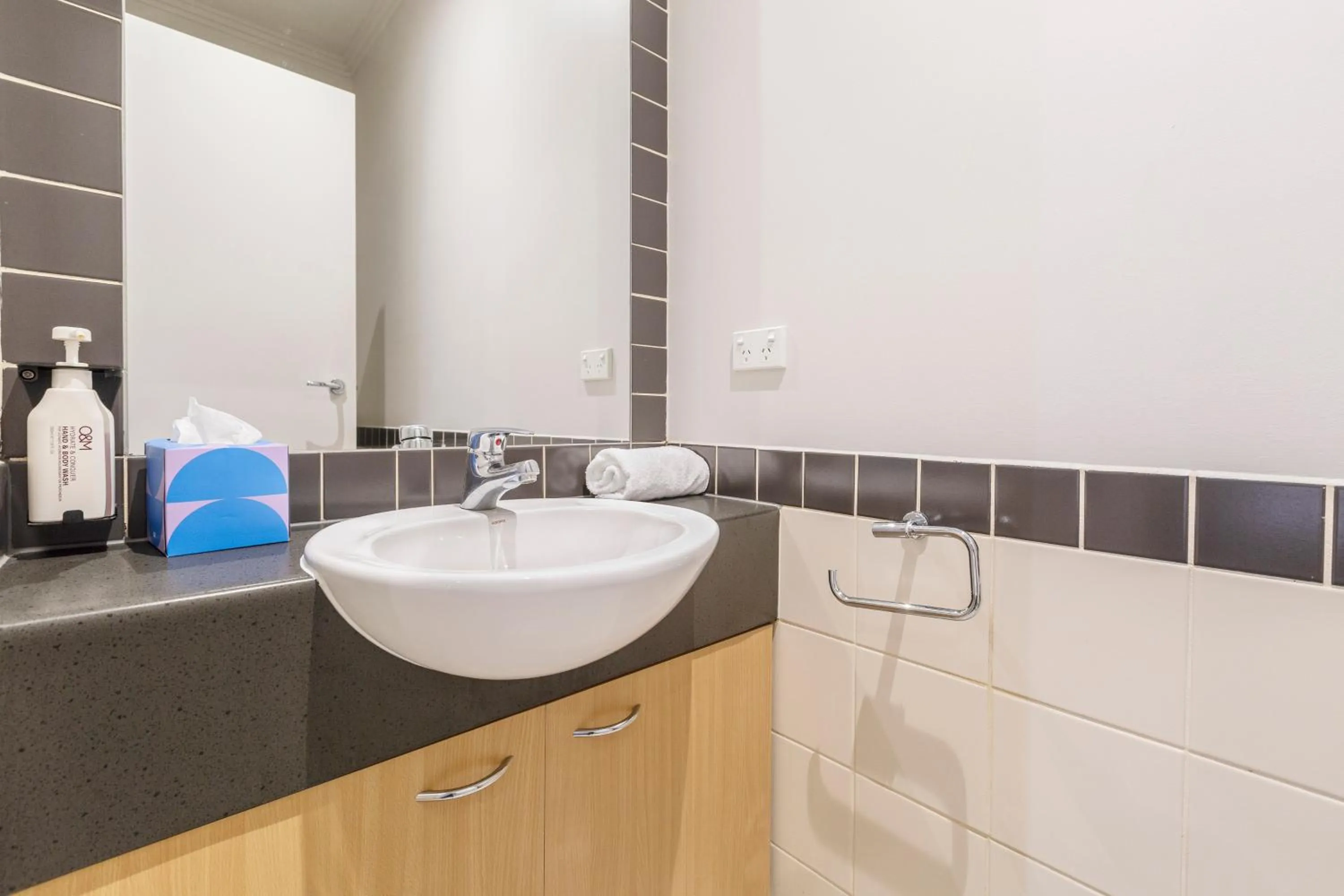 Bathroom in Punthill Apartment Hotel - Flinders Lane