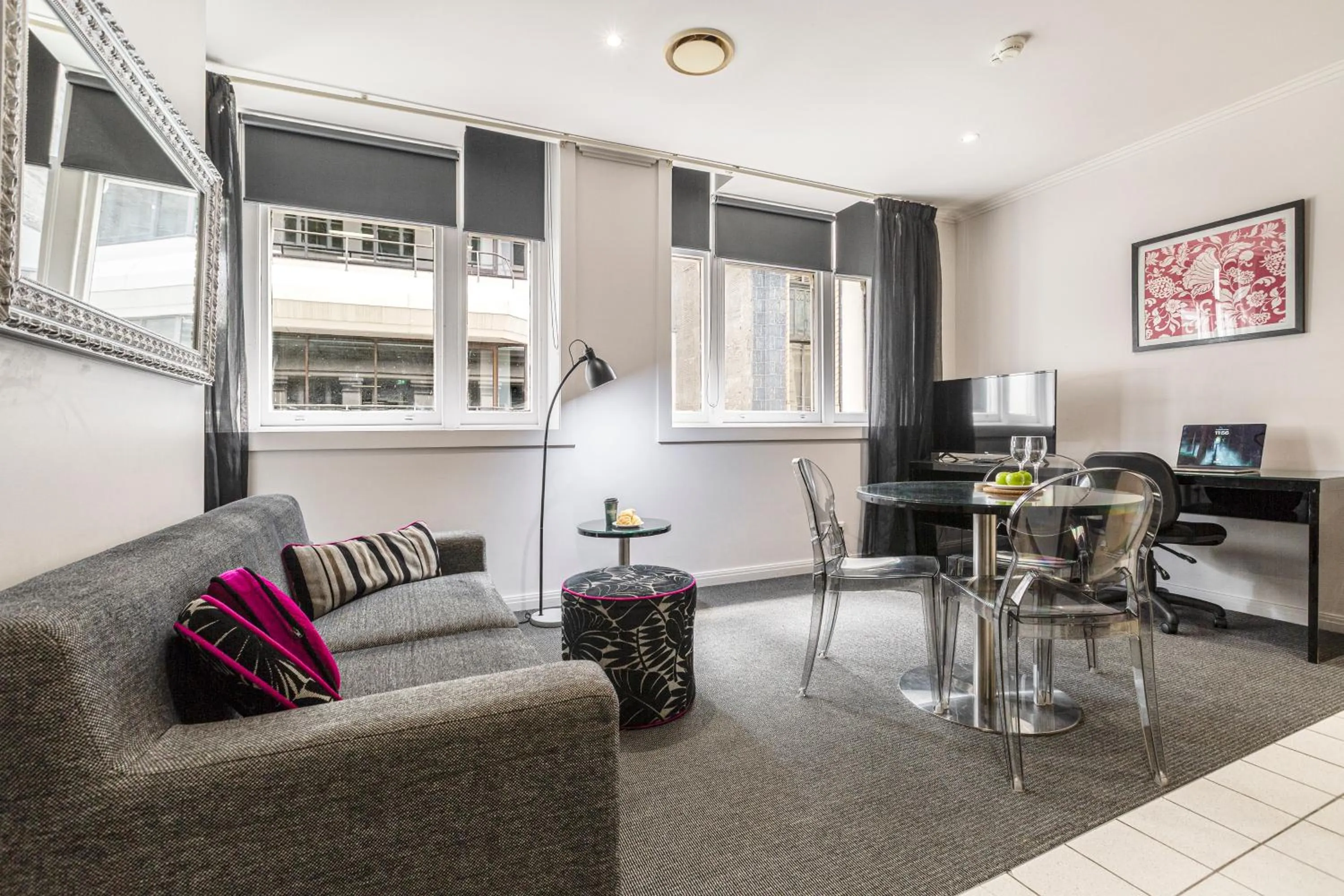 Living room in Punthill Apartment Hotel - Flinders Lane