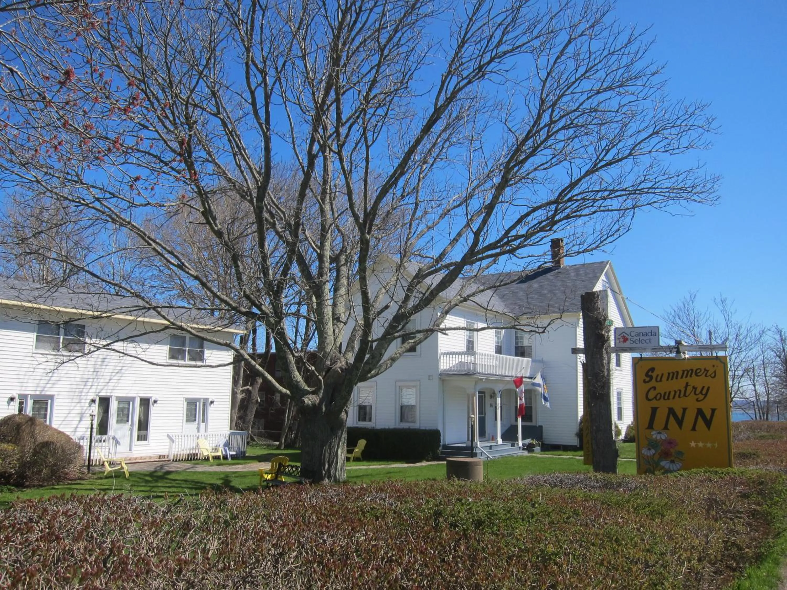 Property building in Summers Country Inn