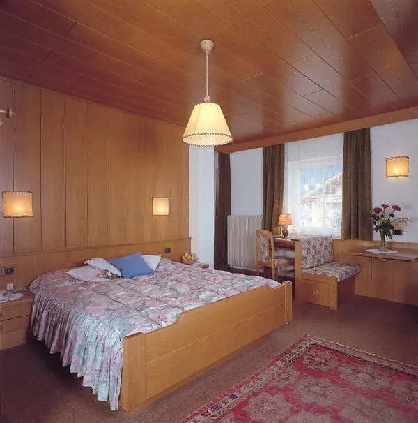 Bed in Hotel Garni Soreie