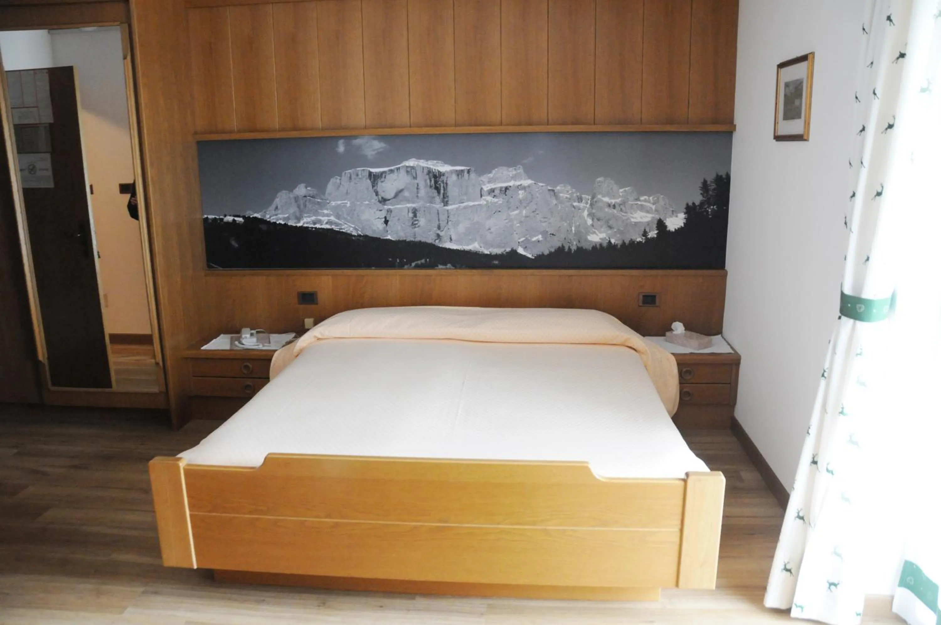 Bed in Hotel Garni Soreie