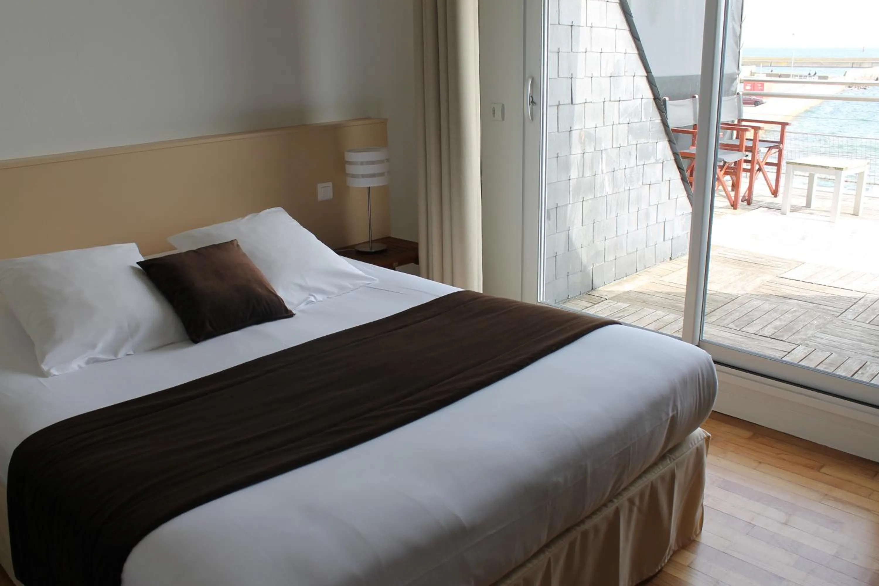 Bed in Le Poisson d'Avril