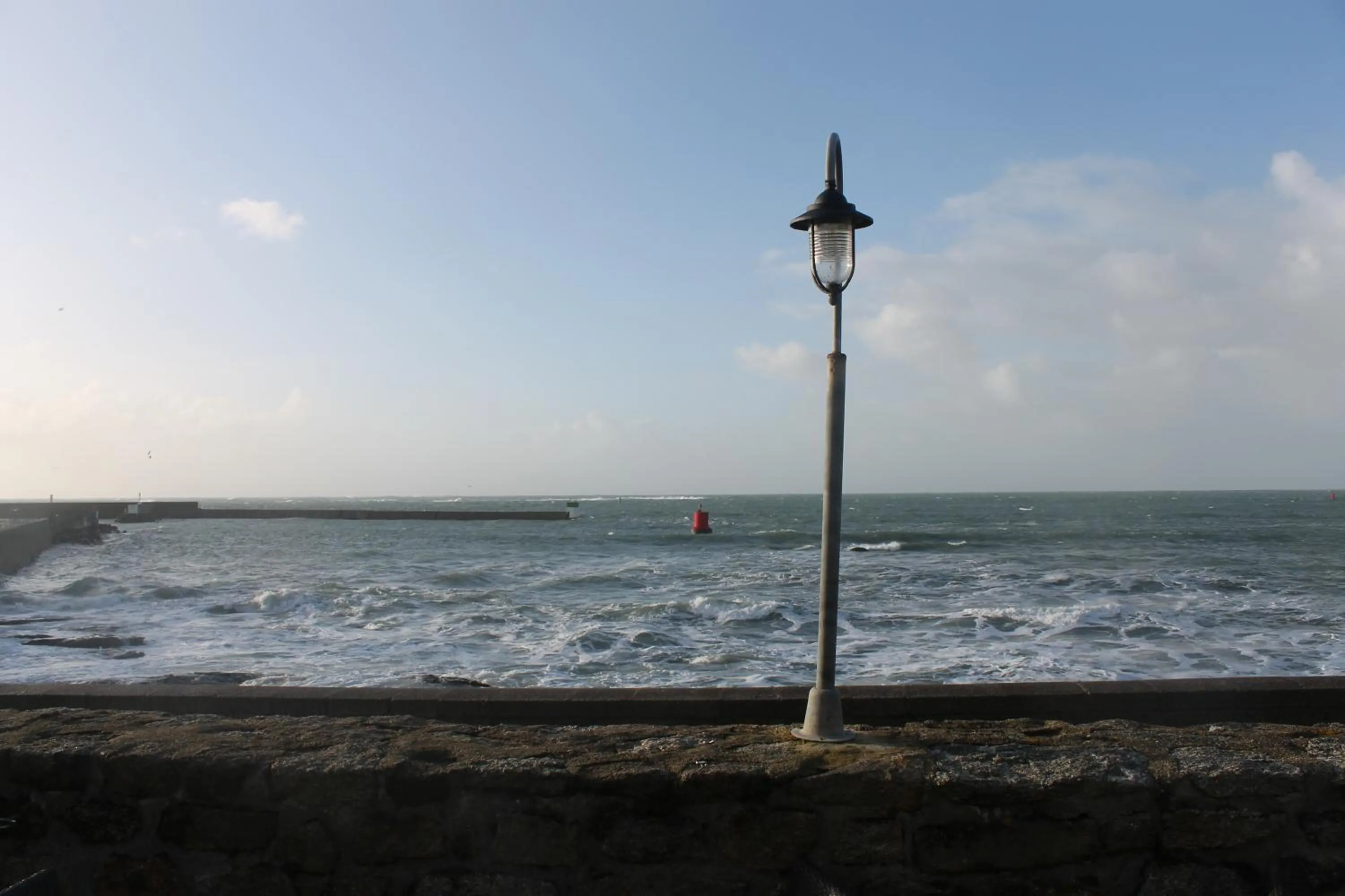 Restaurant/places to eat in Le Poisson d'Avril