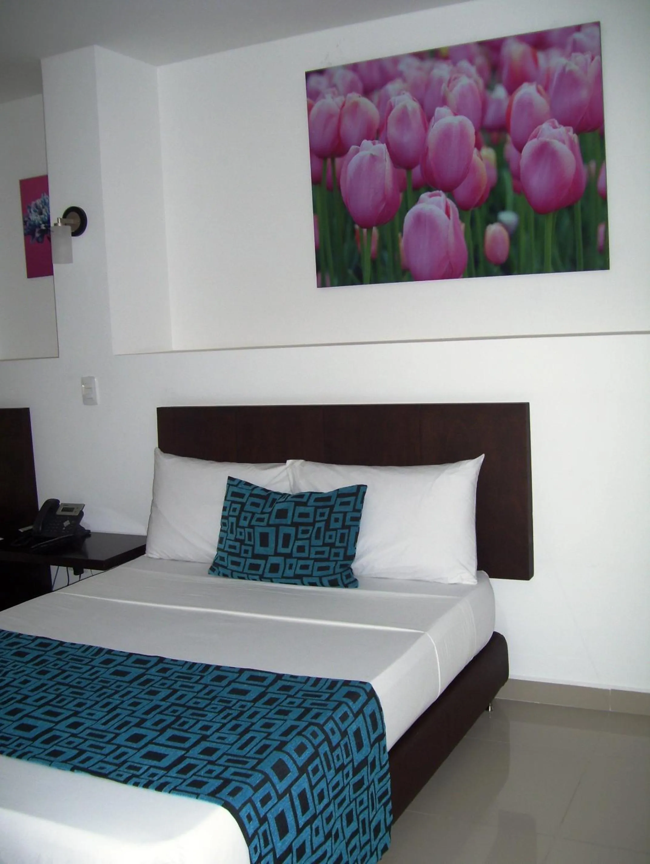 Bed in hgo hotel