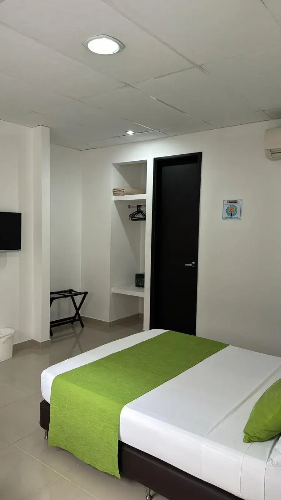 Single Room - single occupancy in hgo hotel Single Room - single occupancy in hgo hotel