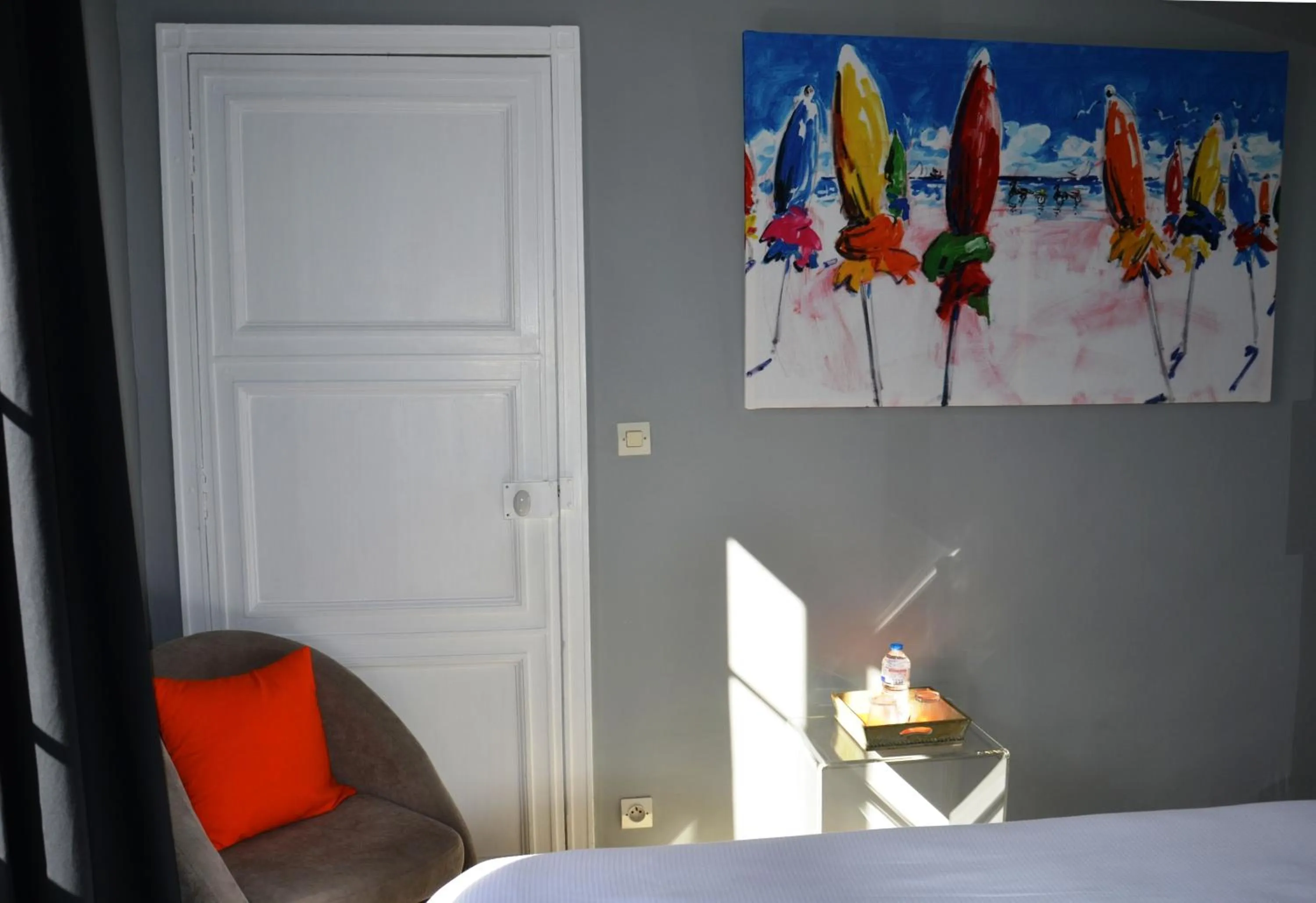 Photo of the whole room, Bed in Clos de Bellefontaine B&B