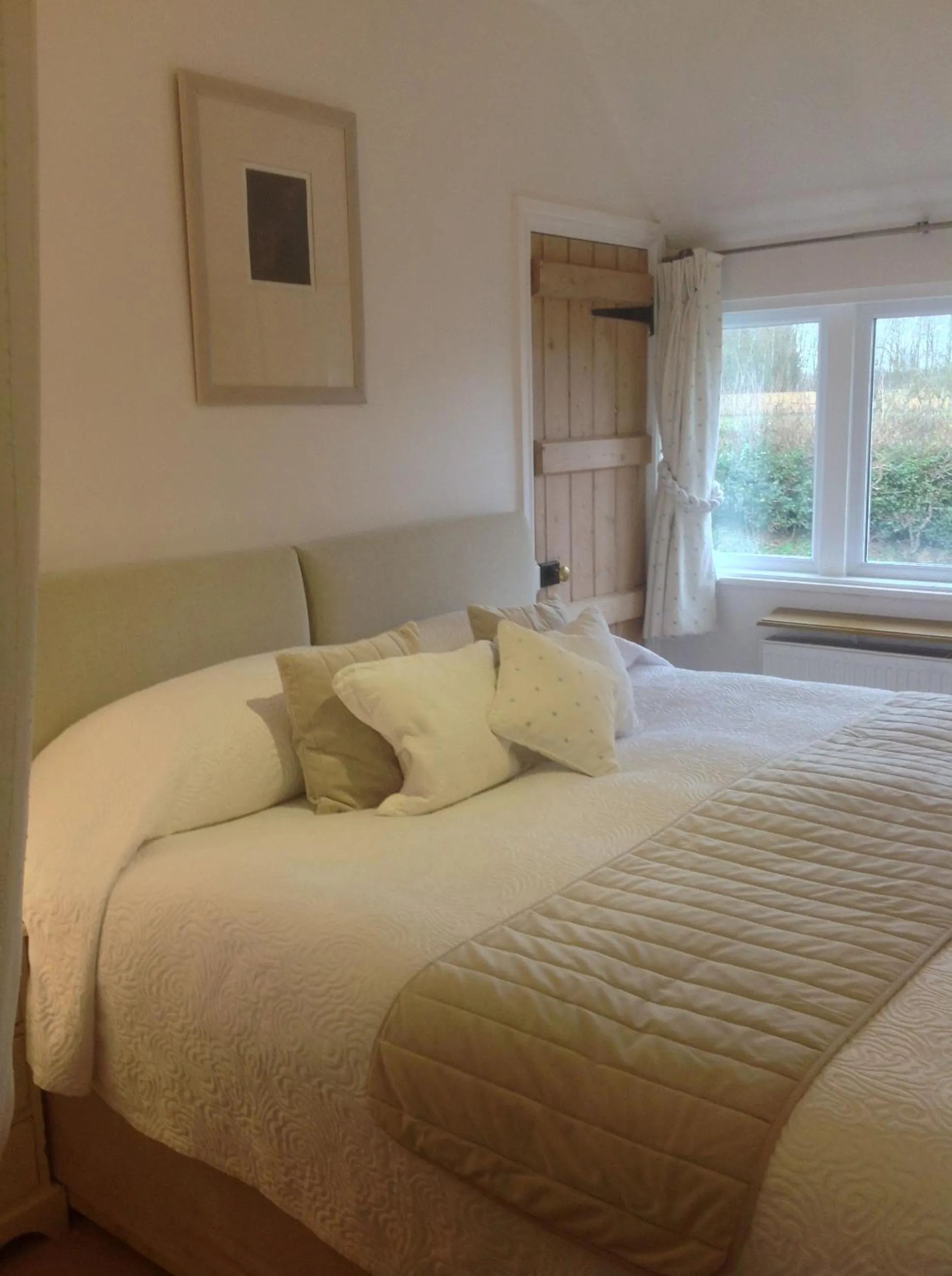 Bedroom, Bed in Shakespeare's View