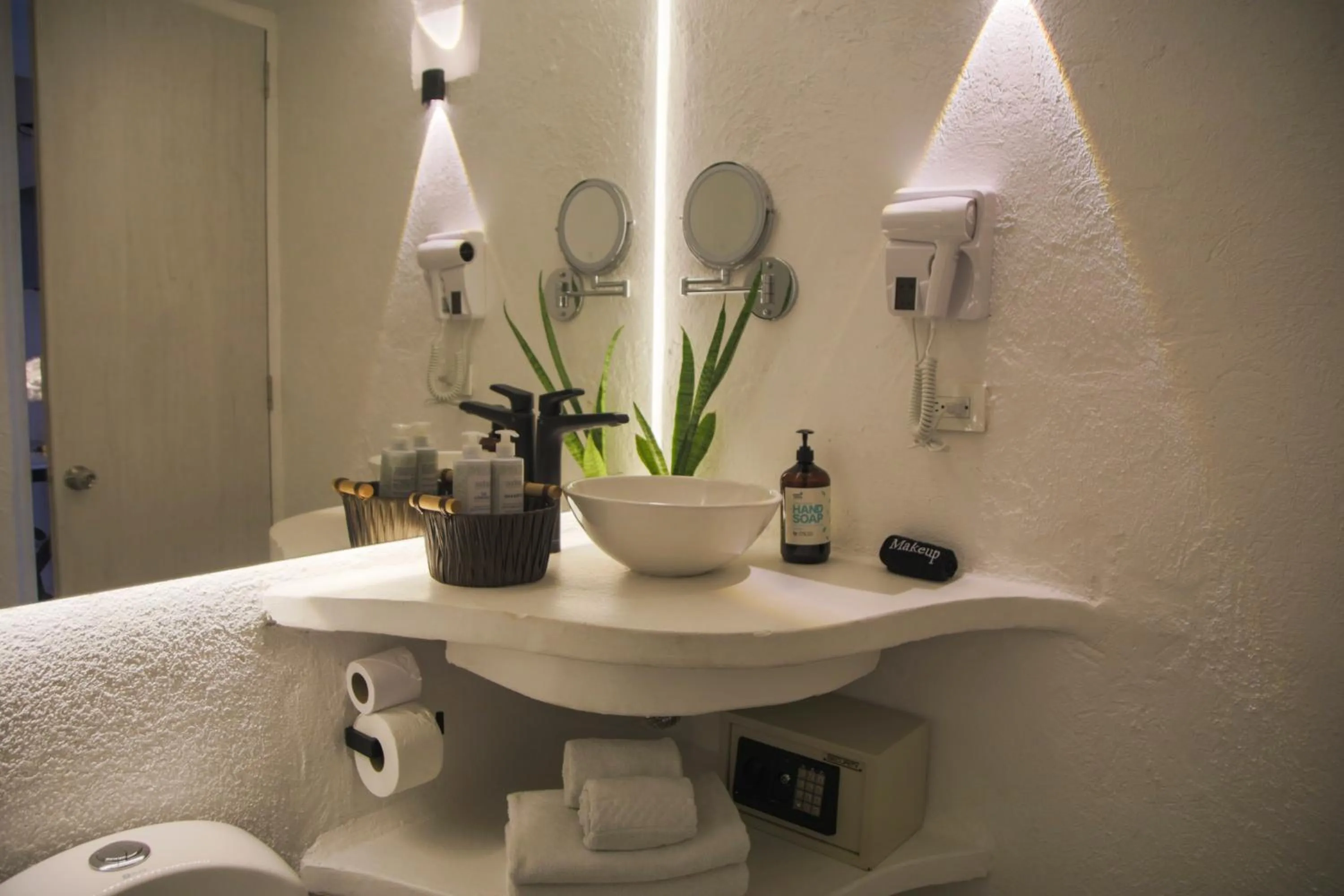 Toilet in Casa Verde Boutique Hotel