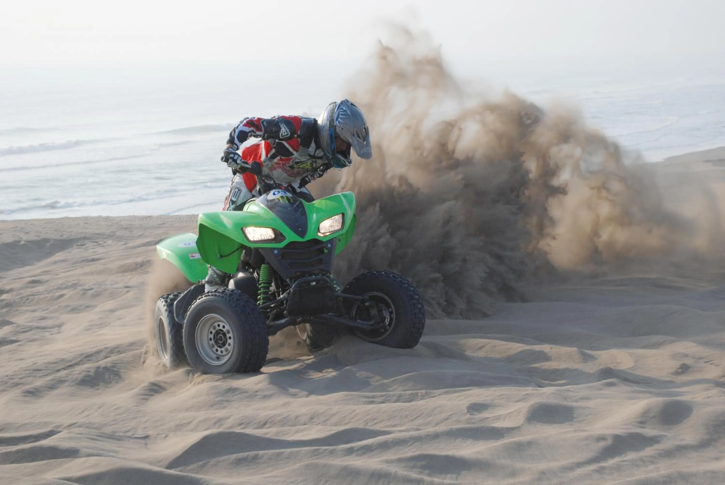 Activities in Artisan Playa Esmeralda Family Beach Hotel