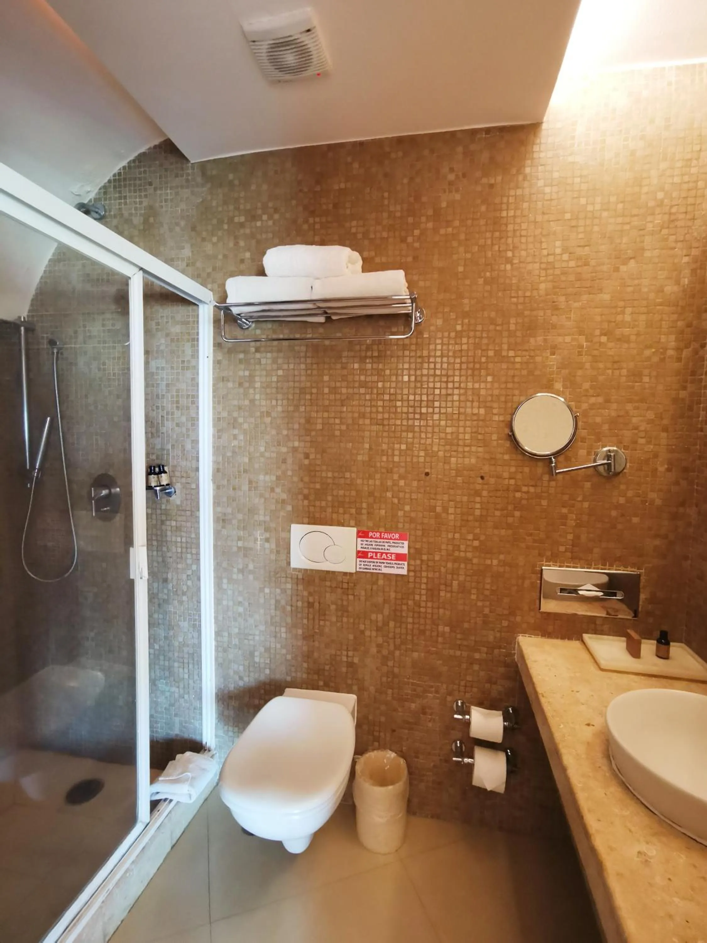 Bathroom in Artisan Playa Esmeralda Family Beach Hotel