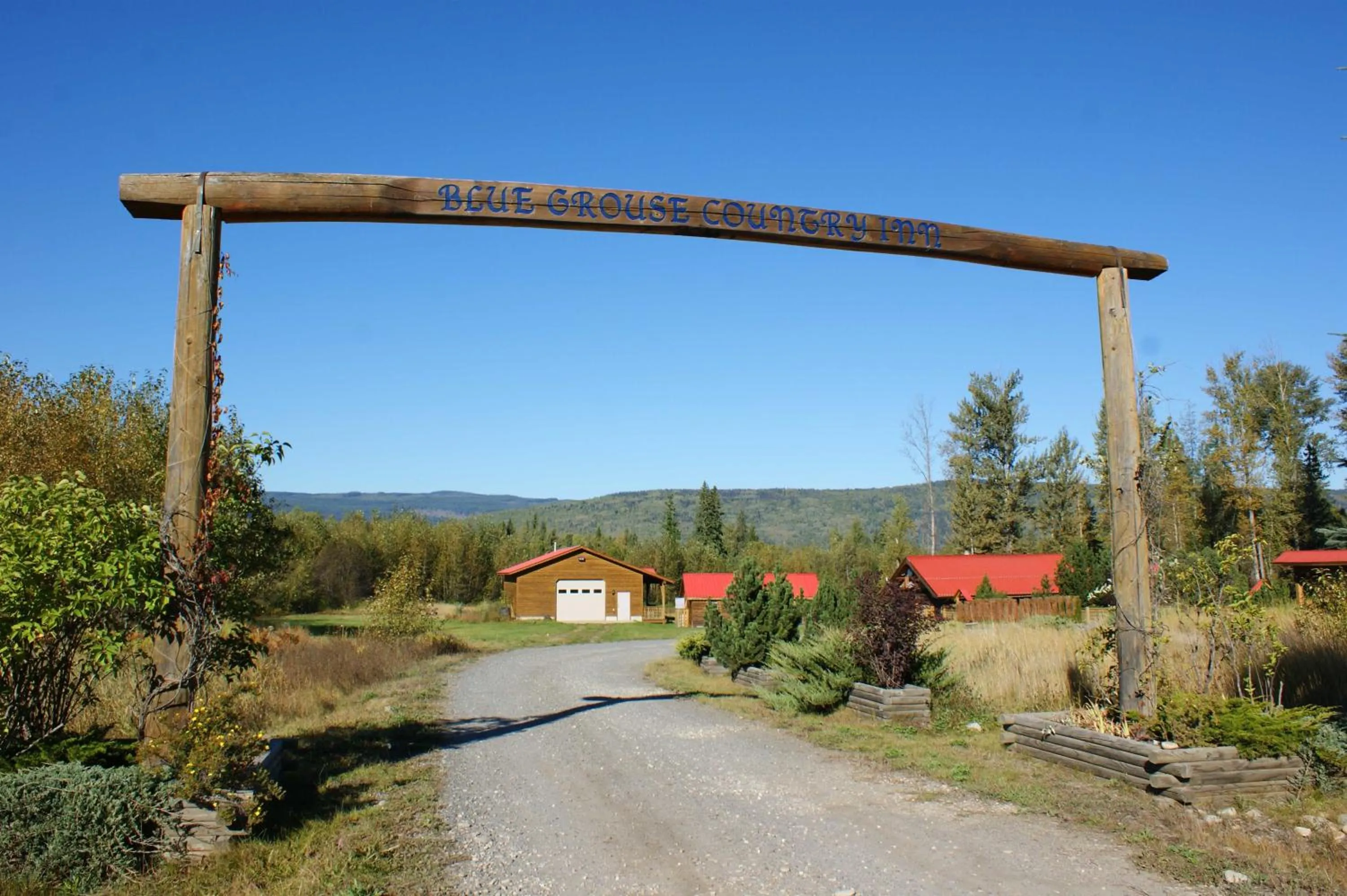 Facade/entrance in Blue Grouse Country Inn