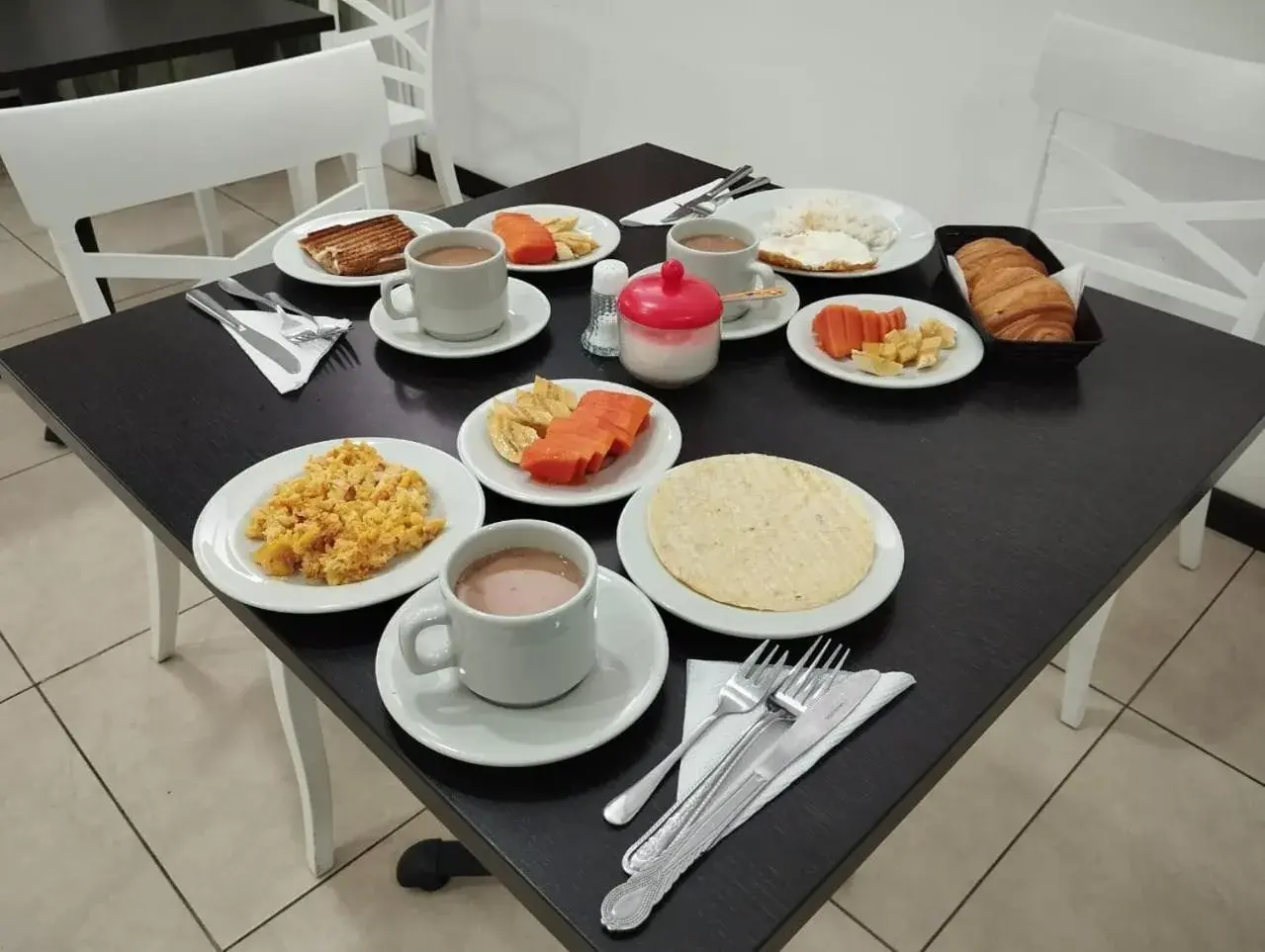Twin Room - single occupancy in Hotel Portal de los Andes Twin Room - single occupancy in Hotel Portal de los Andes