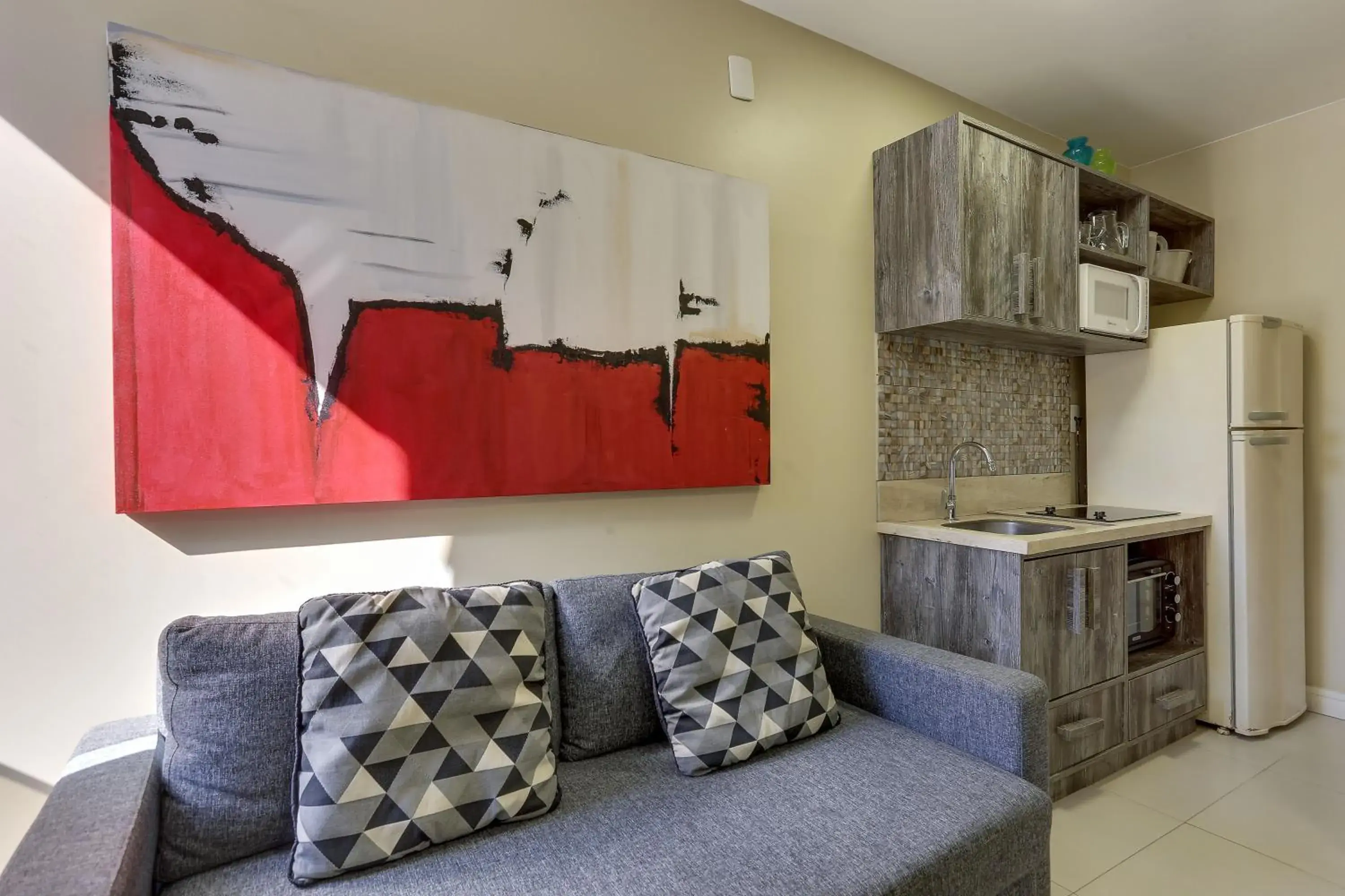 Family Room in Flat Pietra Family Room in Flat Pietra