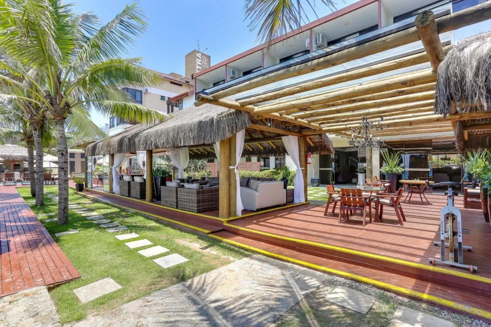 Restaurant/places to eat in Flat Pietra Restaurant/places to eat in Flat Pietra