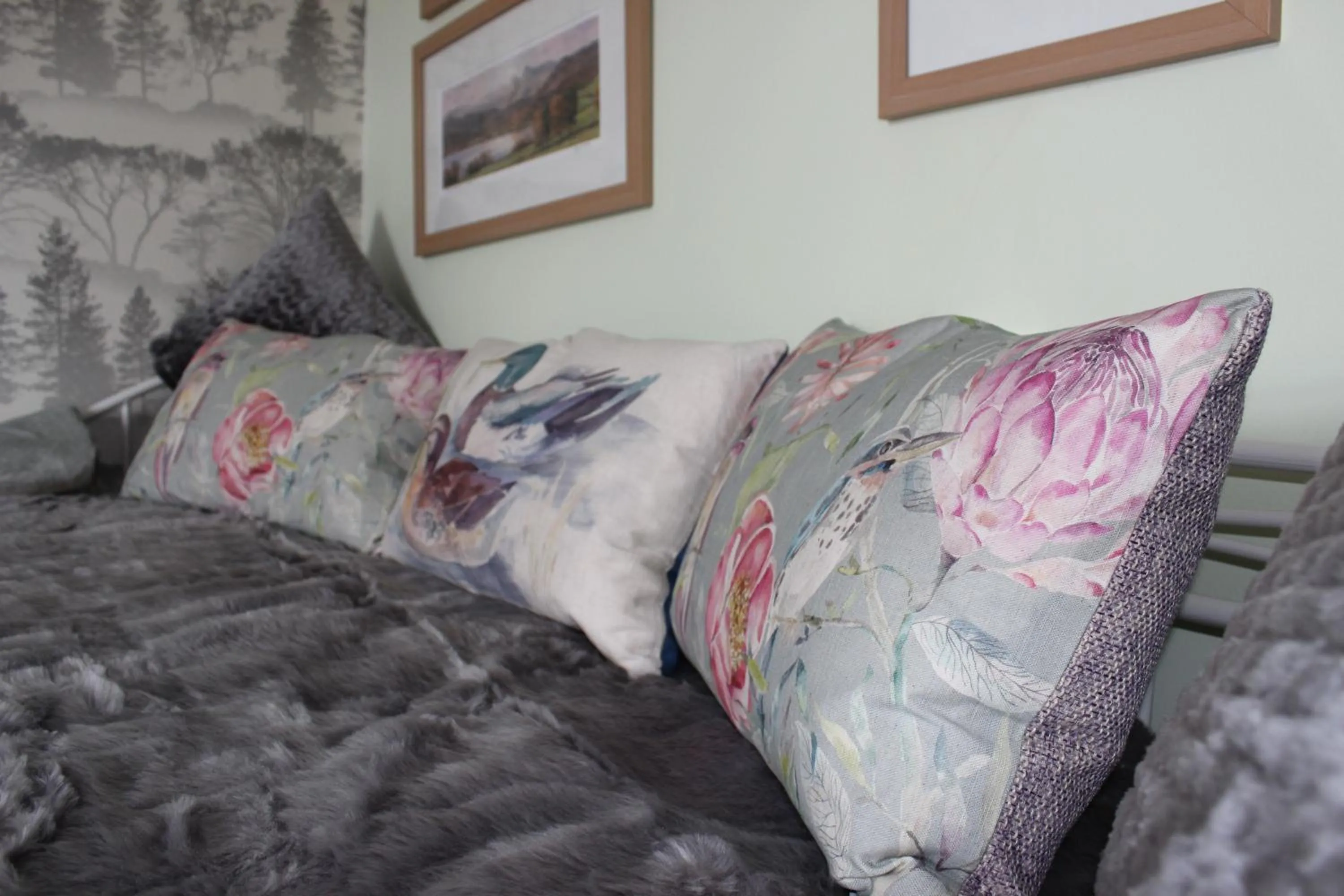 Bedroom, Bed in Invergarry Room Only Guest House For Adults