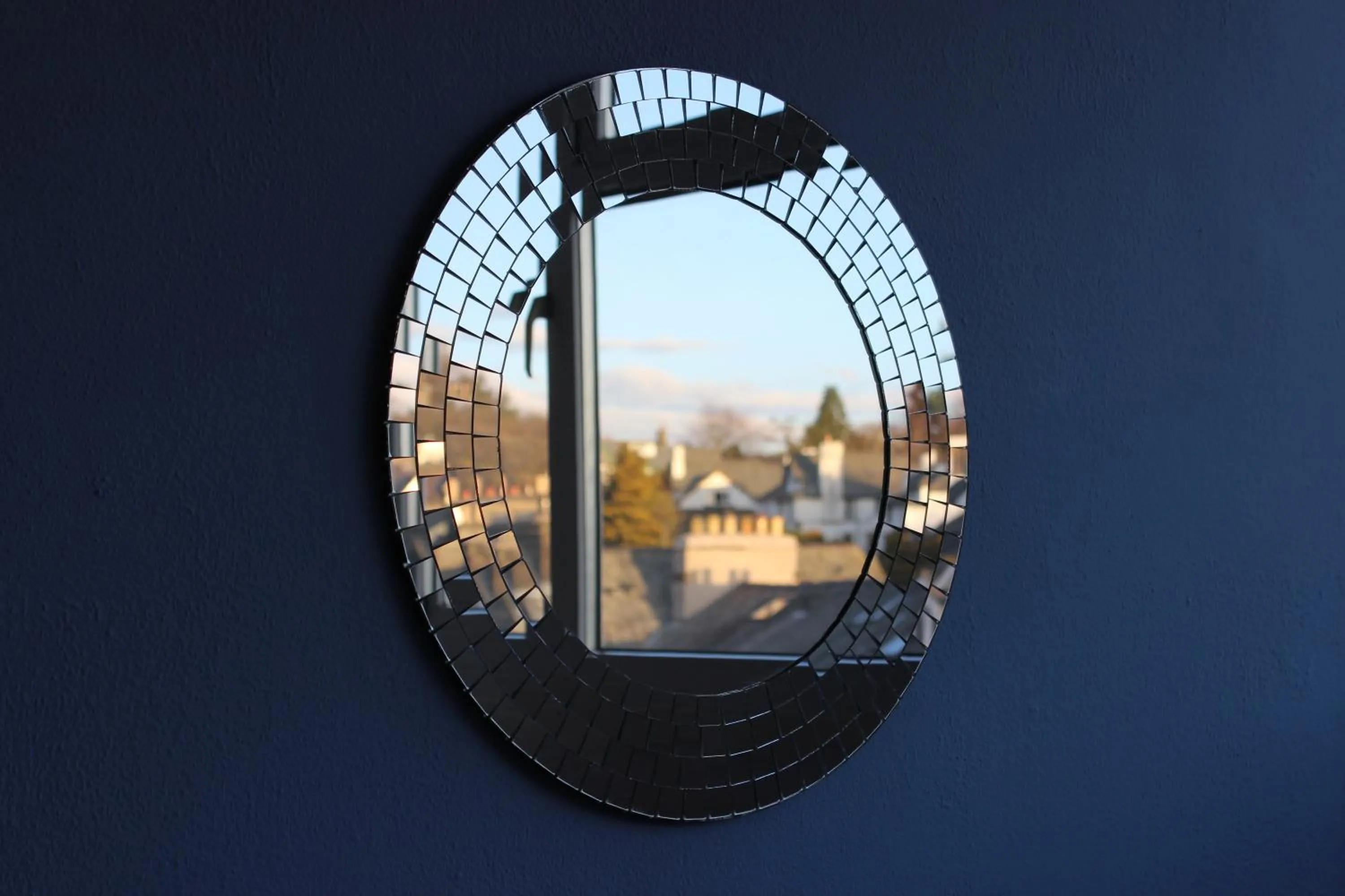 Decorative detail in Invergarry Room Only Guest House For Adults