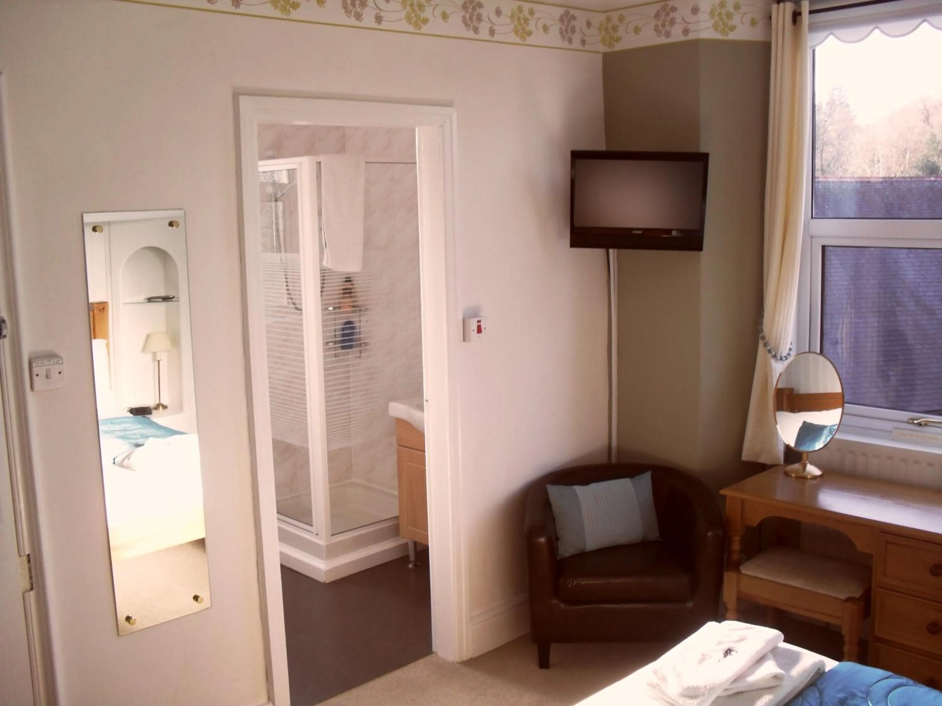 Bedroom, Bed in Invergarry Room Only Guest House For Adults