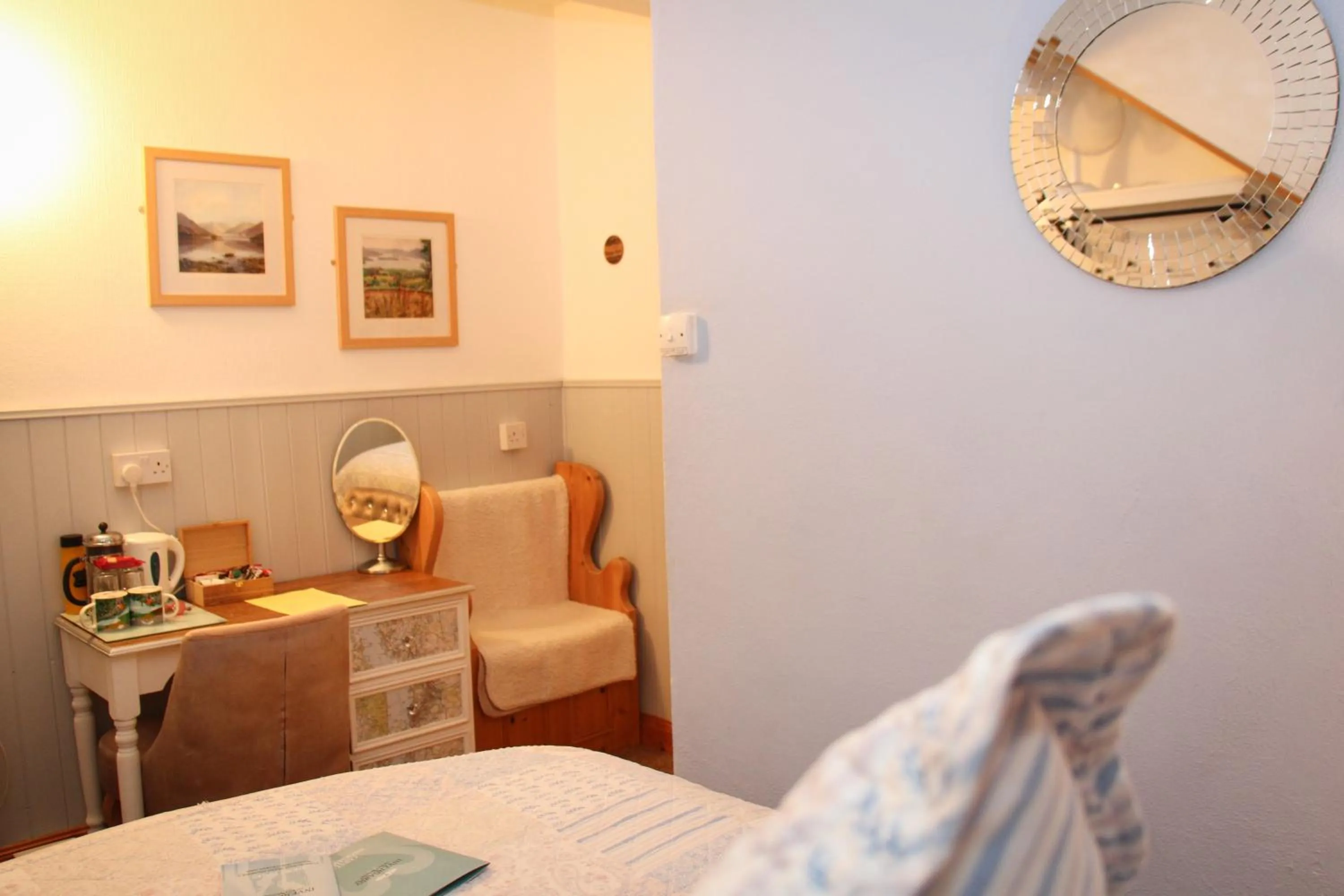 Seating area in Invergarry Room Only Guest House For Adults