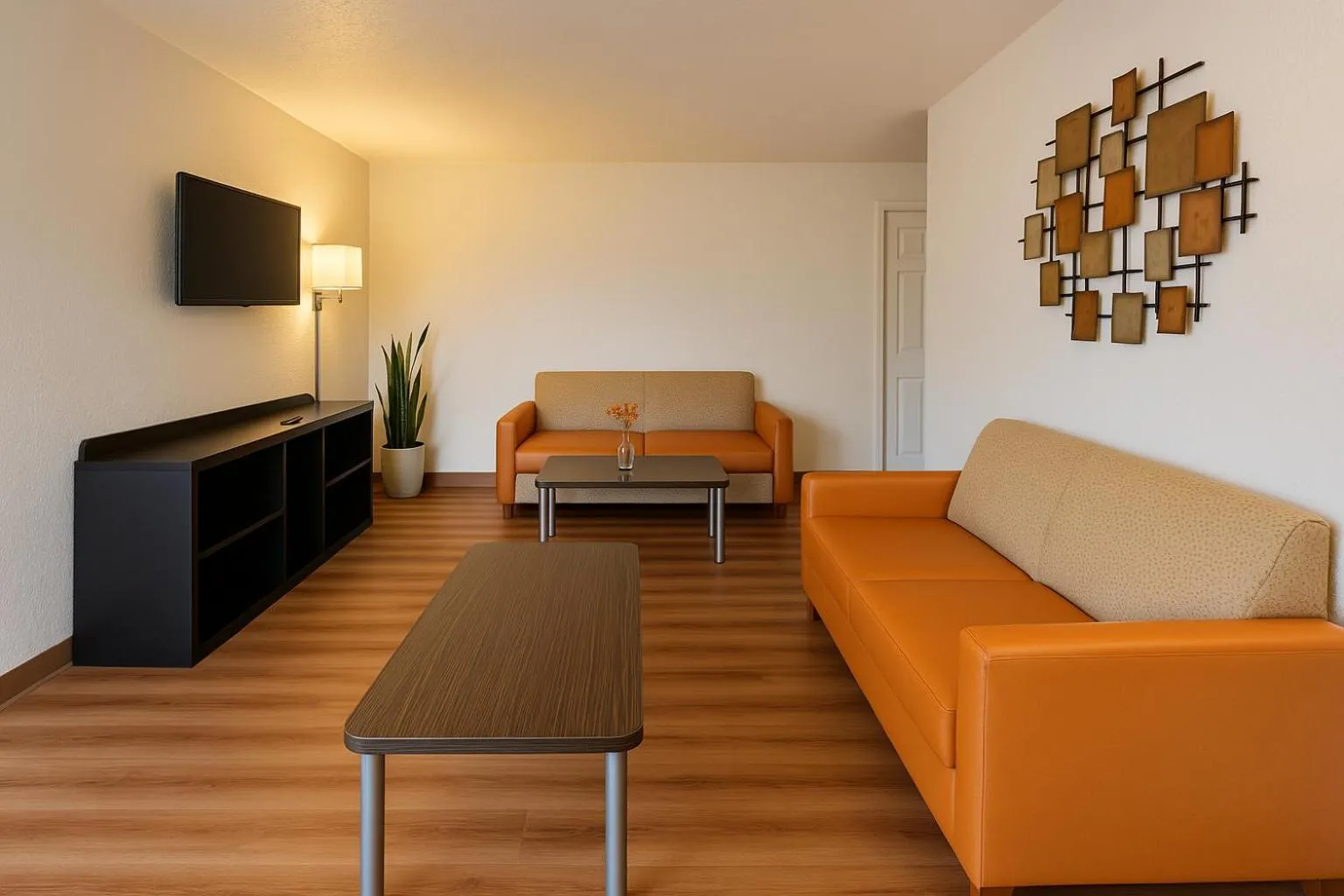 Communal lounge/ TV room in Motel 6-Duluth, MN