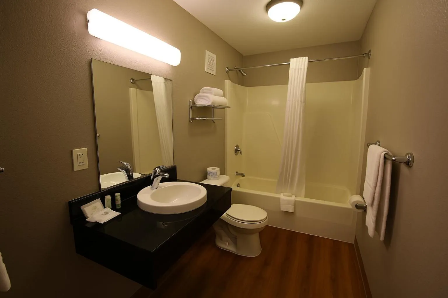 Shower in Motel 6-Duluth, MN