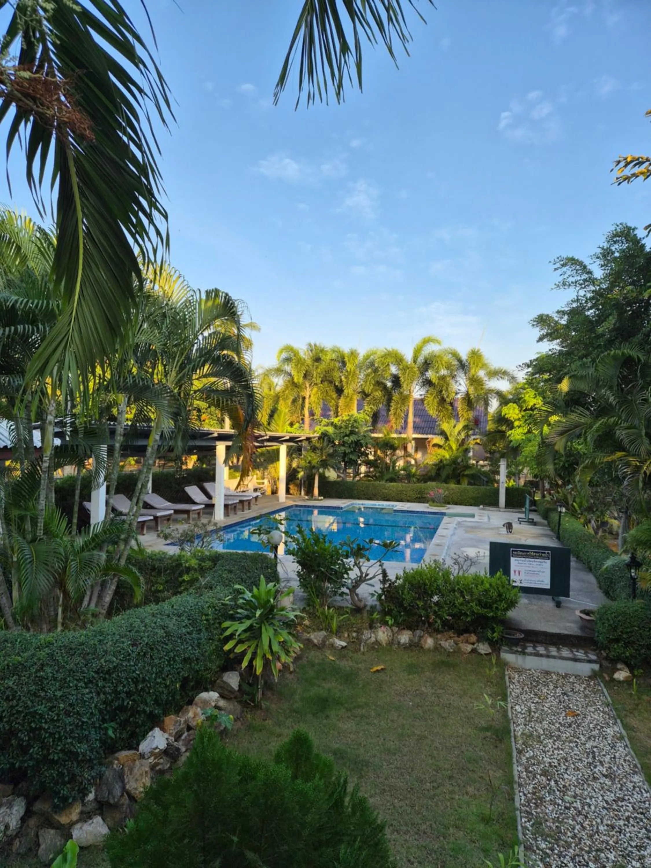 Swimming pool in Happy Mind Resort