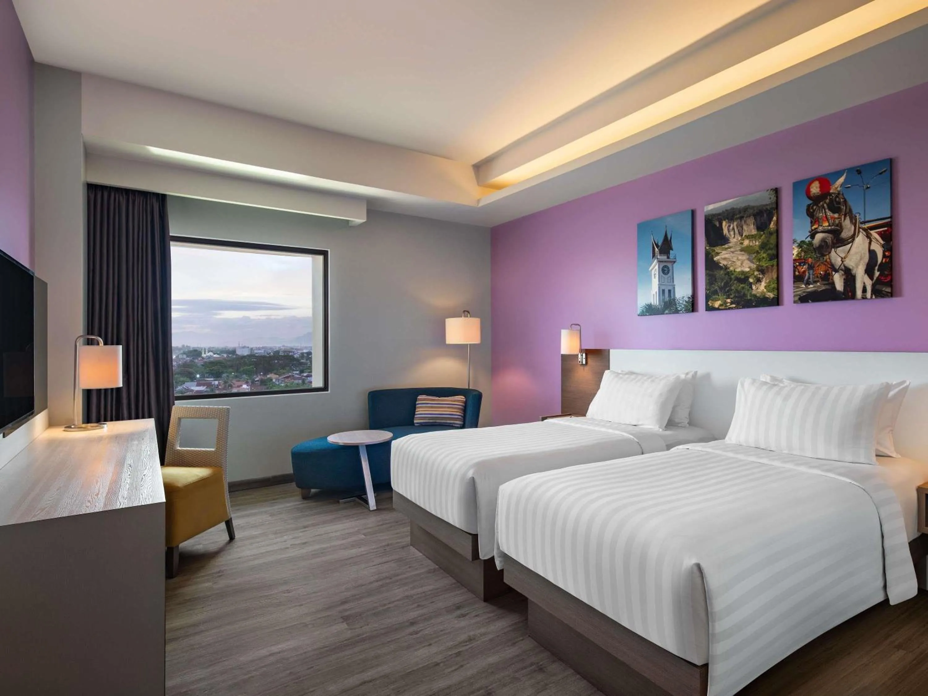 Bedroom, Bed in Mercure Padang