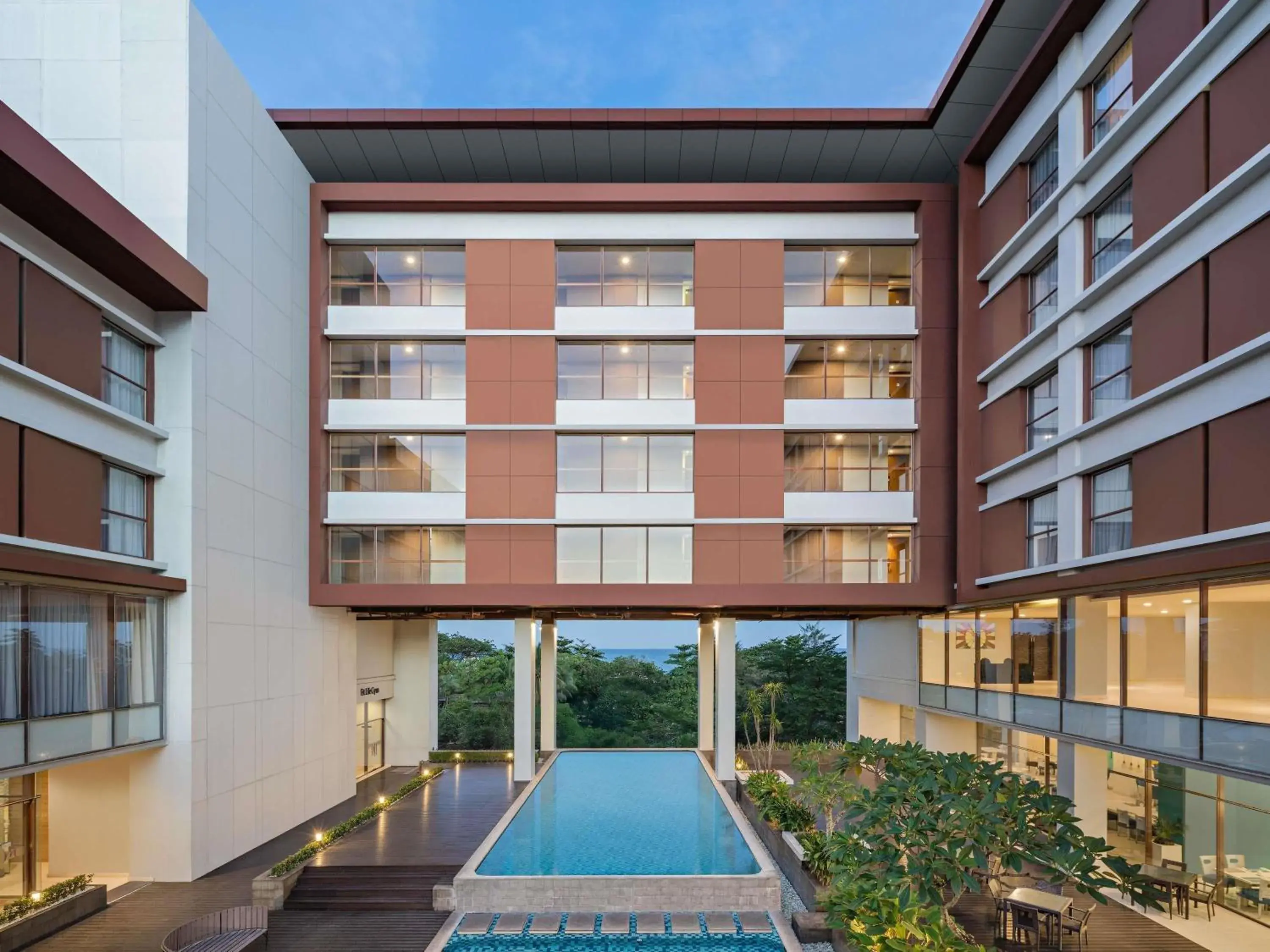 Property building in Mercure Padang Property building in Mercure Padang