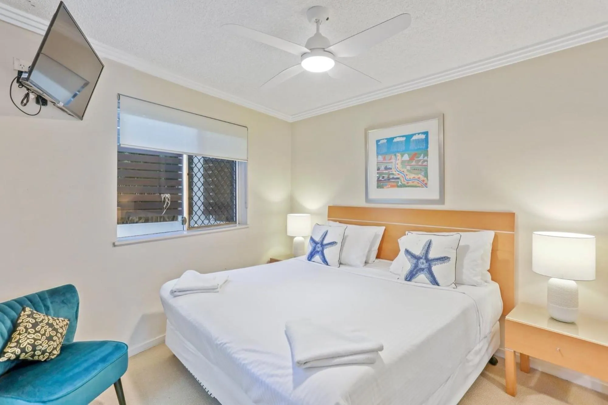 Bed in Ocean Vista On Alex