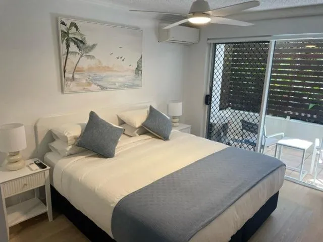 Bed in Ocean Vista On Alex