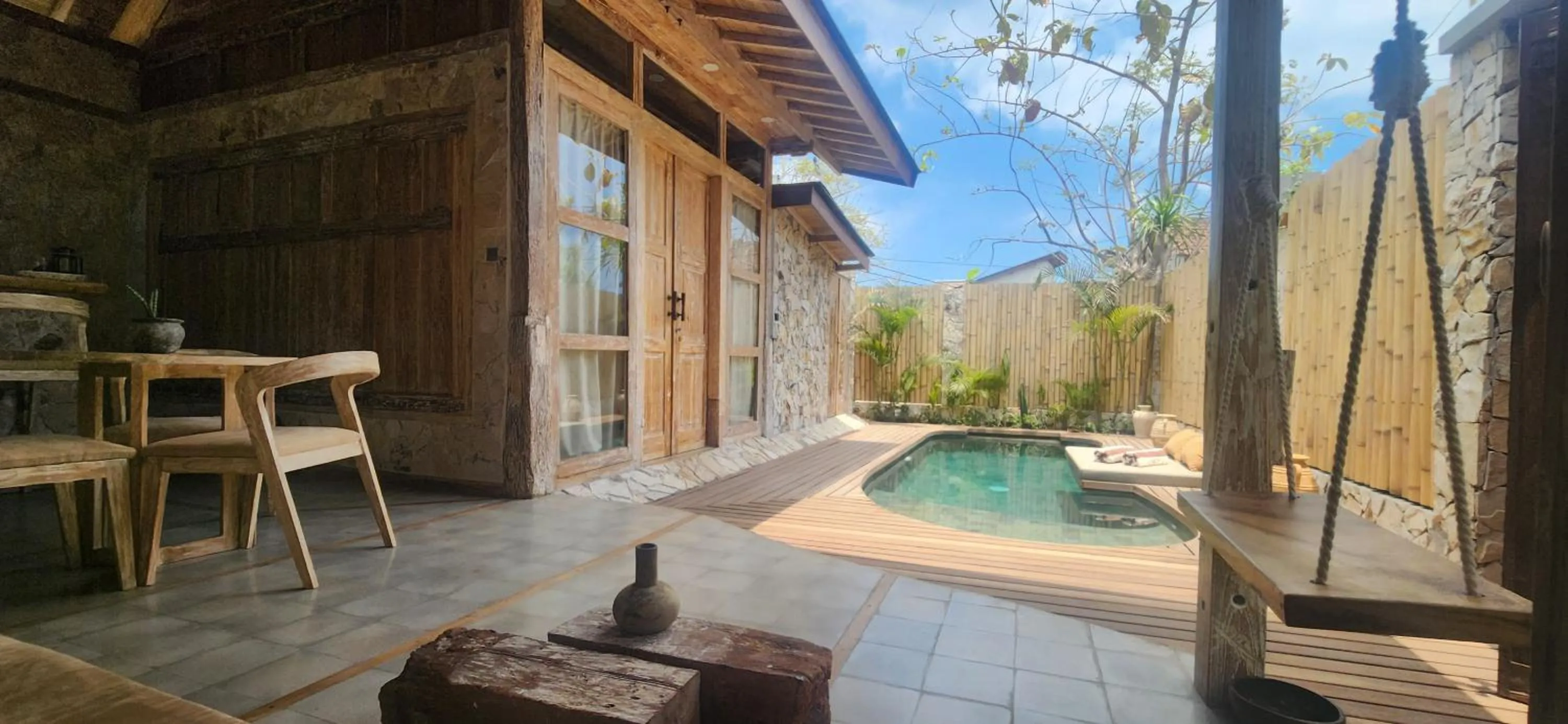 Pool view in Gili Joglo