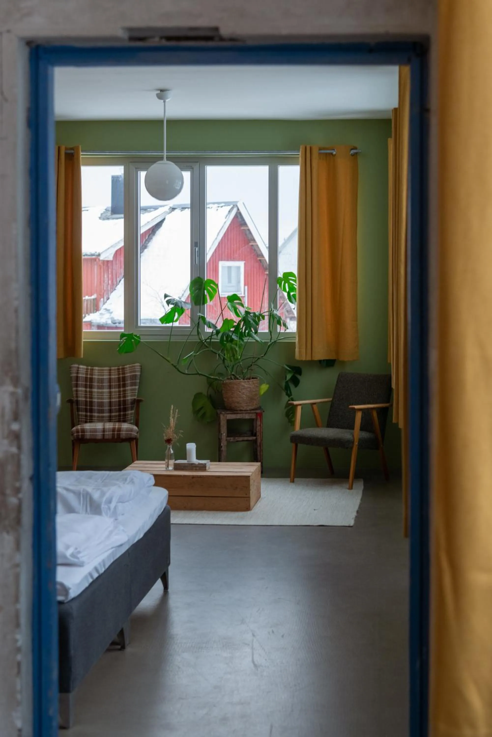 Living room, Bed in Trevarefabrikken