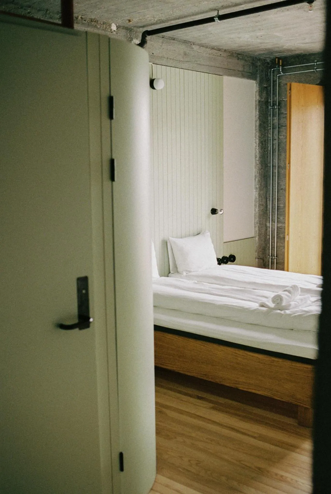 Bedroom, Bed in Trevarefabrikken