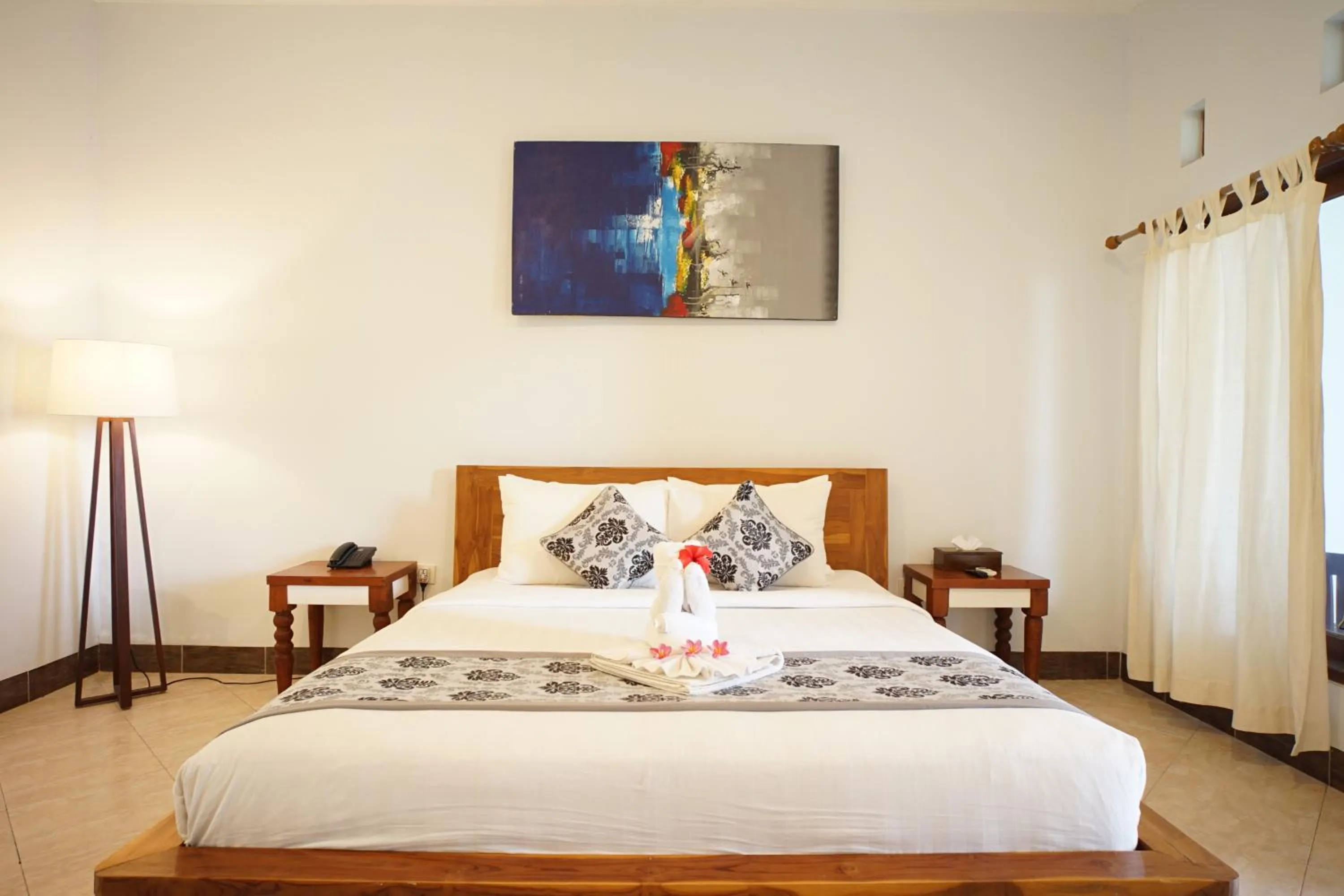 Bed in Royal Regantris Villa Karang