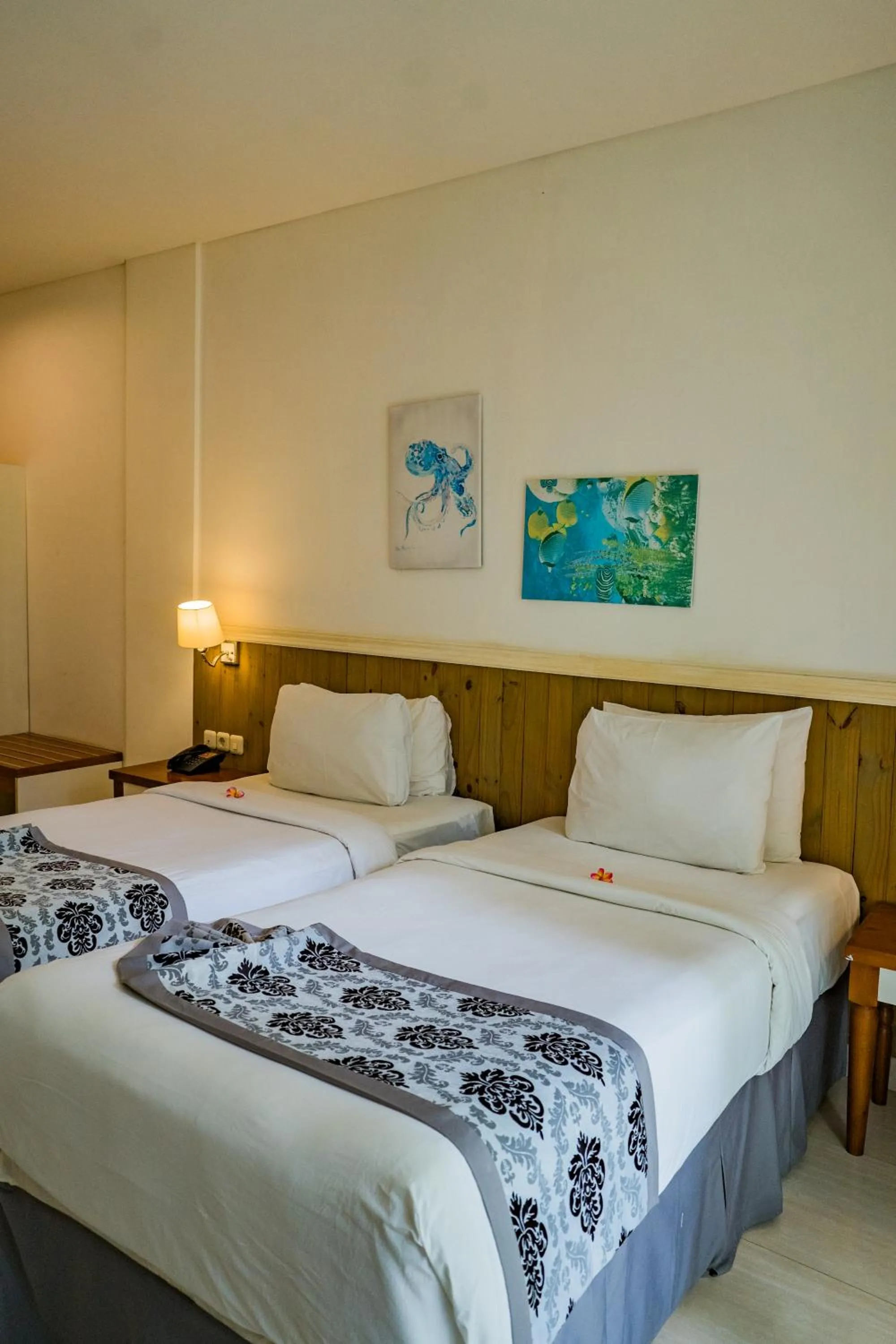 Bed in Royal Regantris Villa Karang